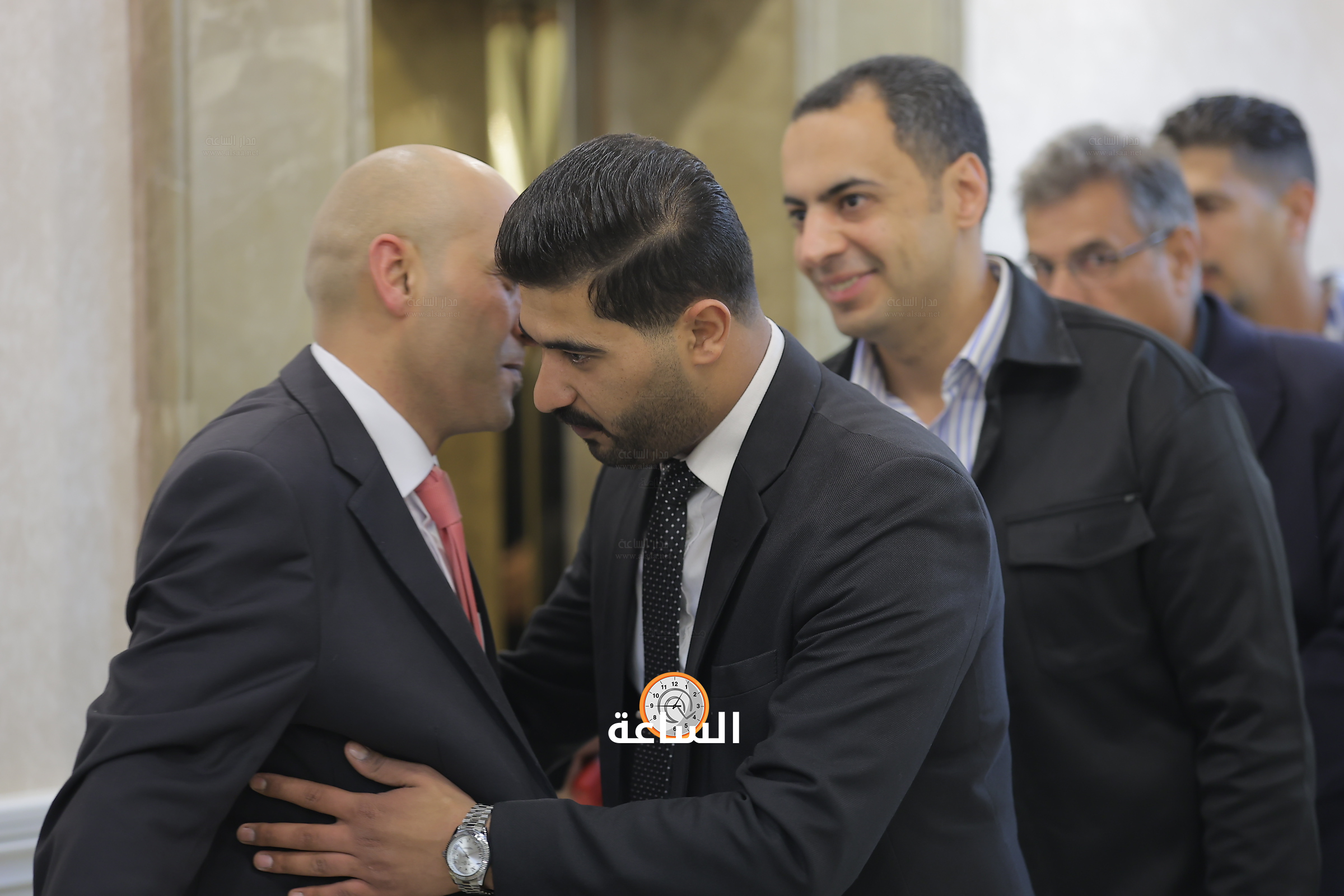 Madar Al-Saa Images 0.09262323238240577