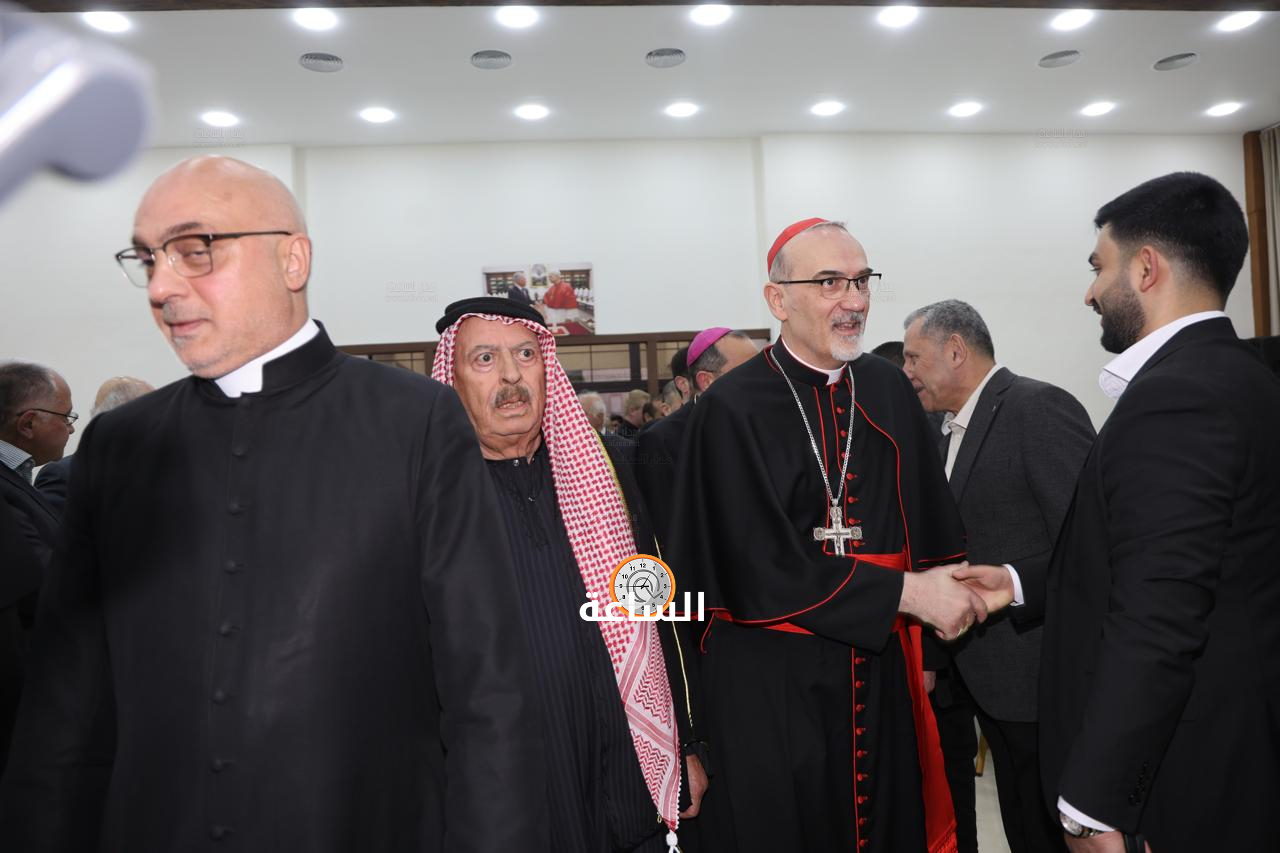 Madar Al-Saa Images 0.8041448879934713