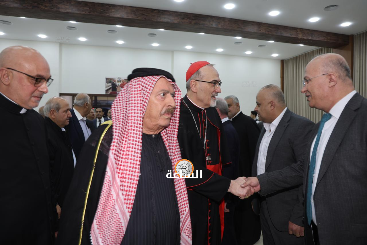 Madar Al-Saa Images 0.032606915295373295