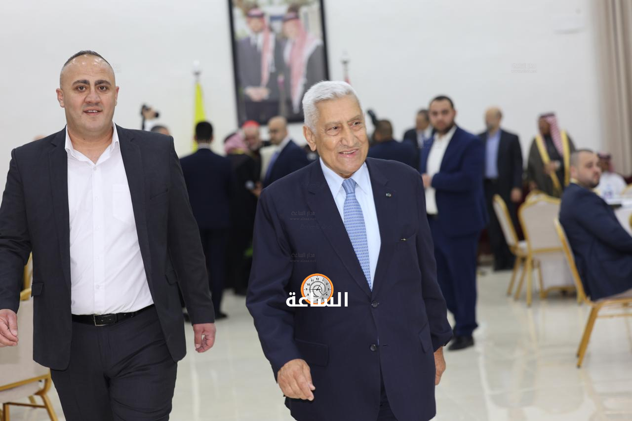 Madar Al-Saa Images 0.8697017288095169