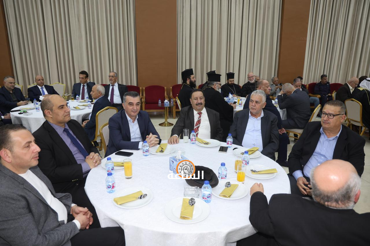 Madar Al-Saa Images 0.8233632591064929