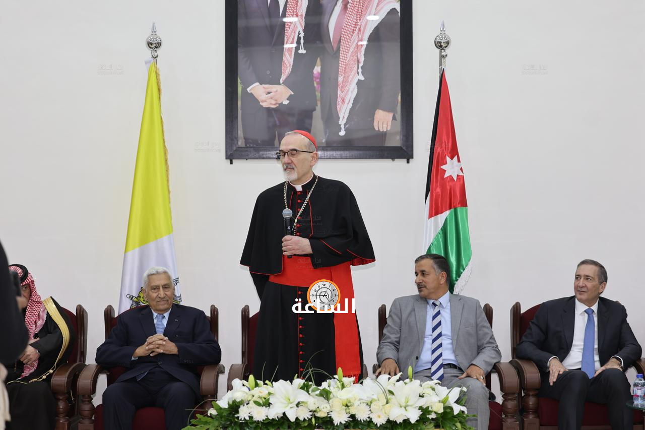 Madar Al-Saa Images 0.261238838579962