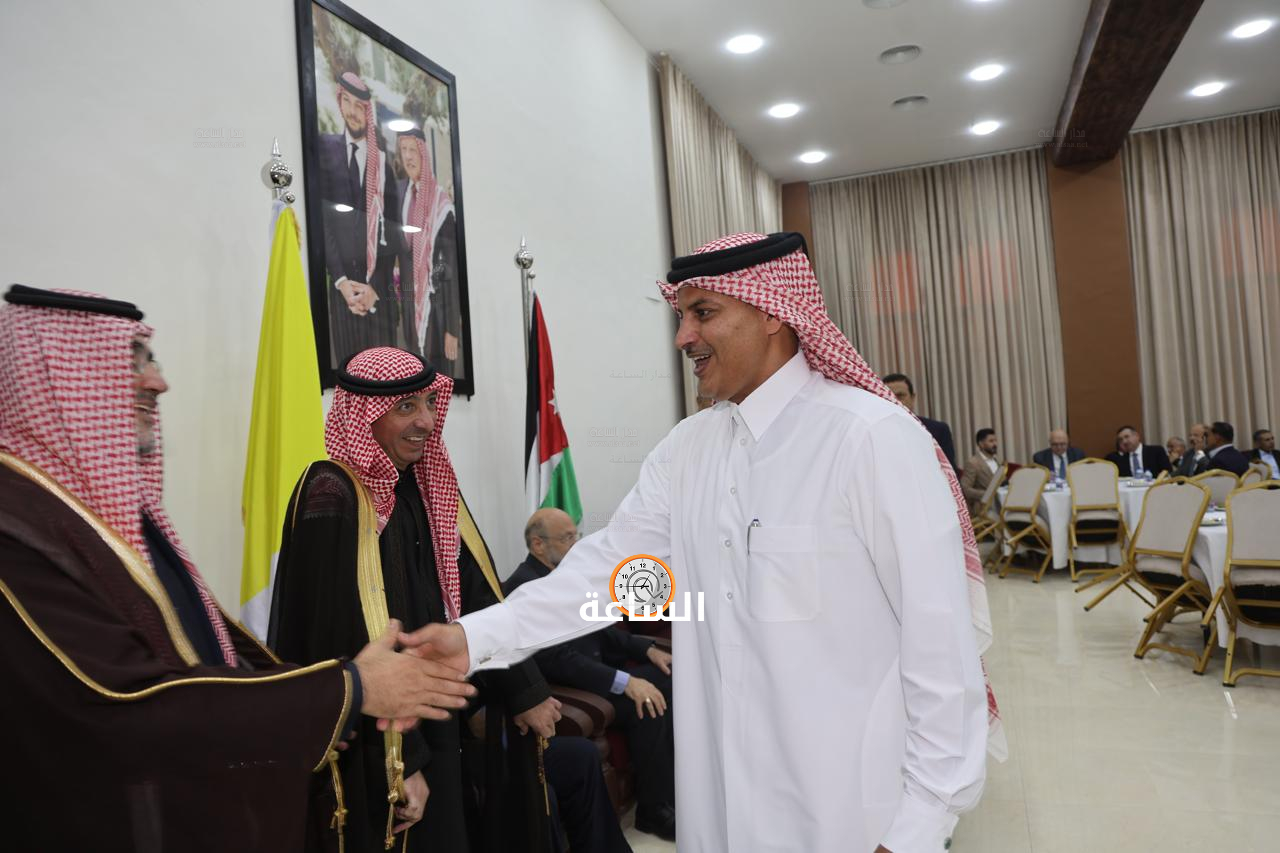 Madar Al-Saa Images 0.3642128306646937