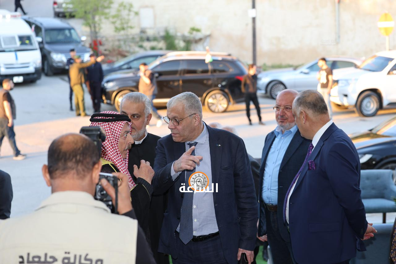 Madar Al-Saa Images 0.05367592085341022