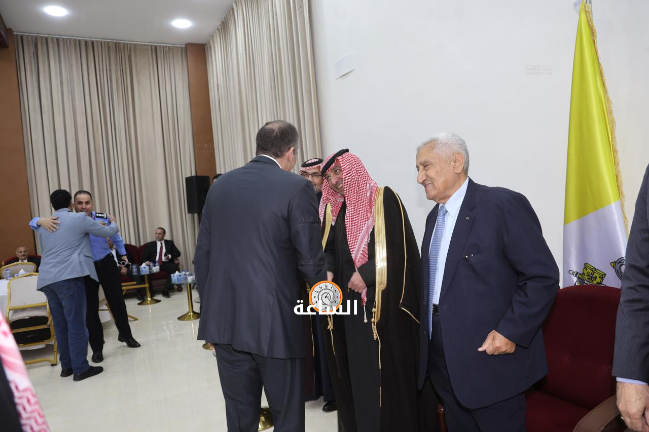 Madar Al-Saa Images 0.03356980472563975