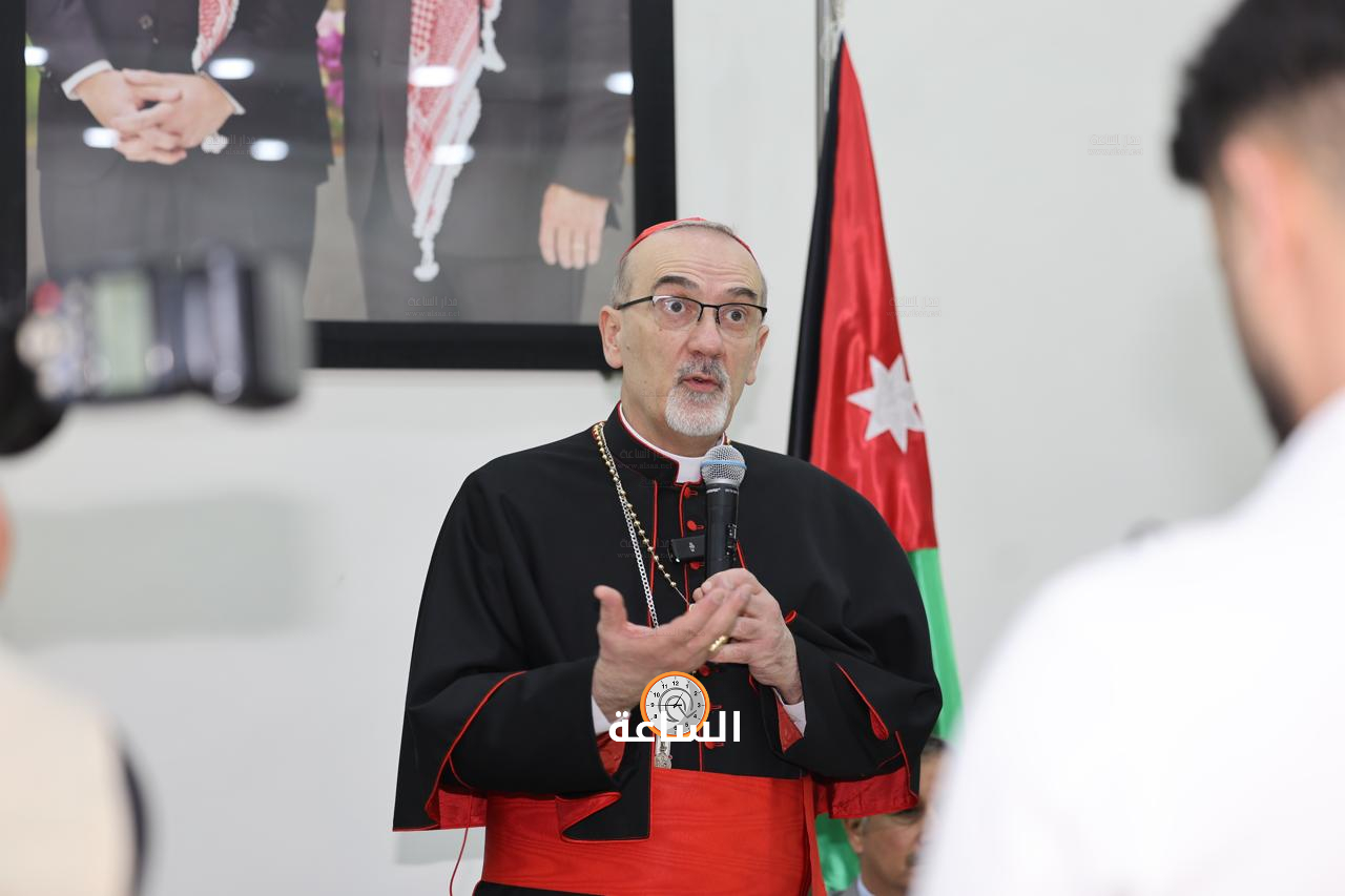 Madar Al-Saa Images 0.14538975187525127