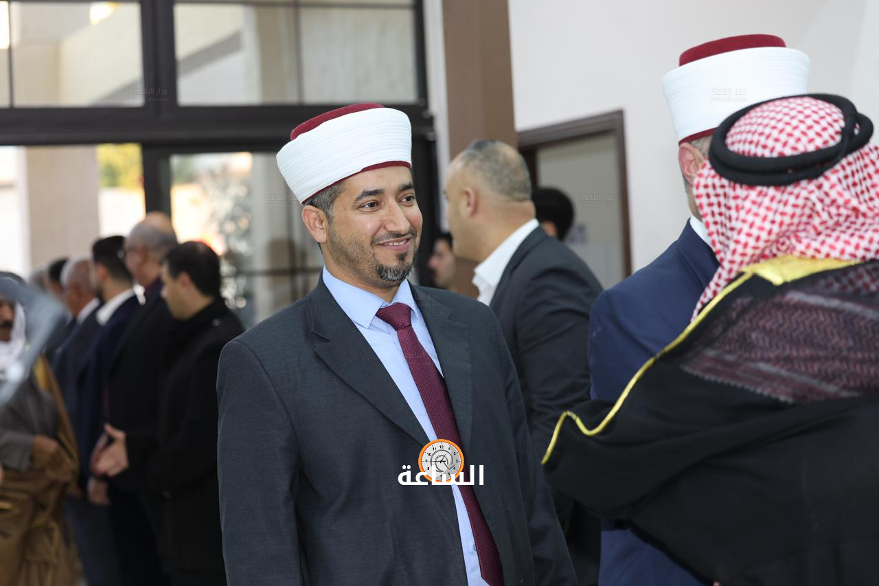 Madar Al-Saa Images 0.9722530250381171