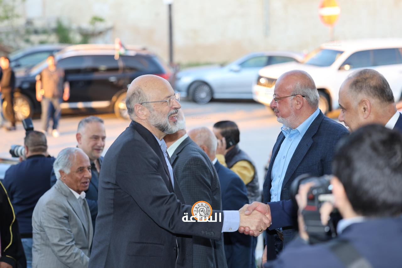 Madar Al-Saa Images 0.15442630074218122