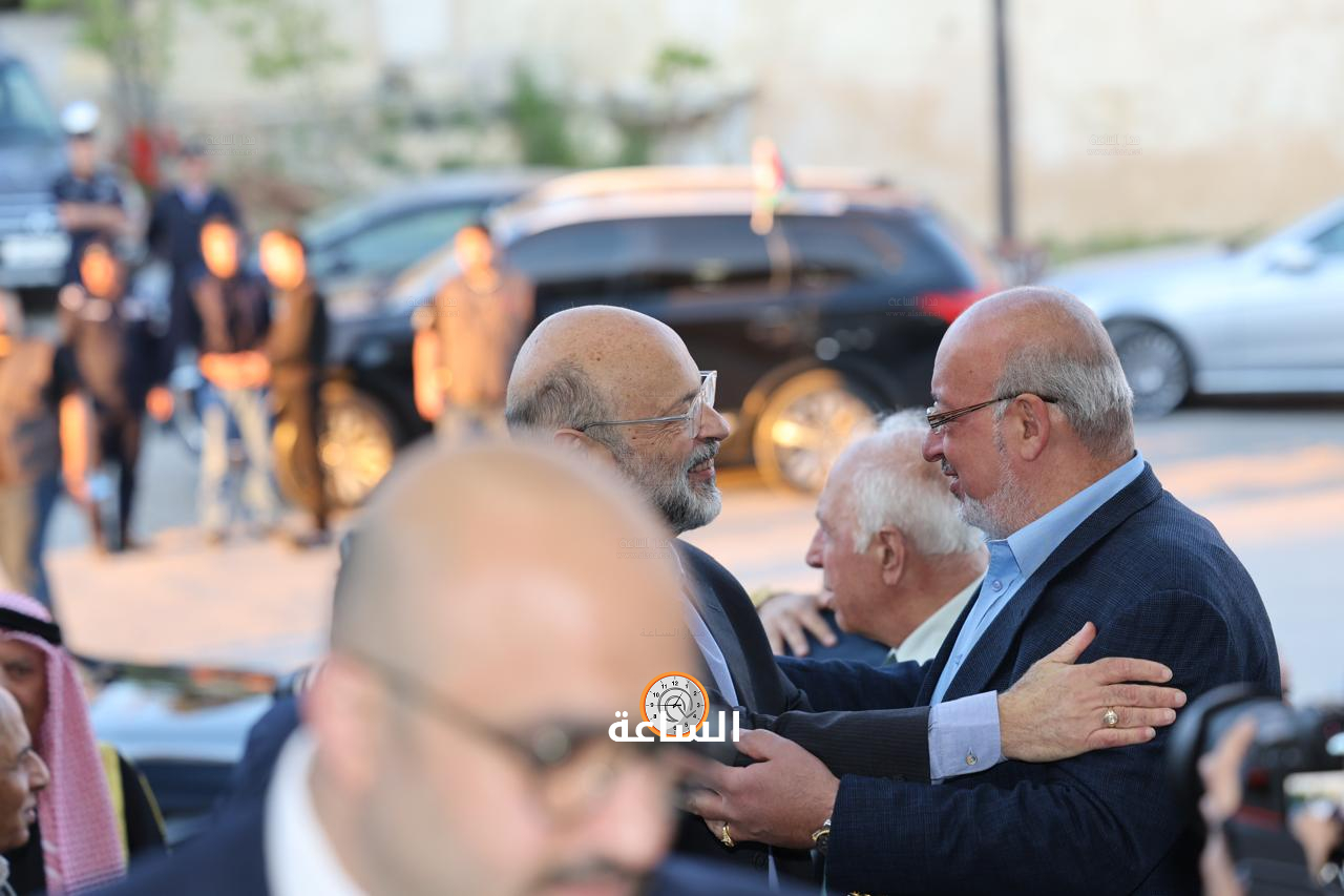 Madar Al-Saa Images 0.8316617603183584