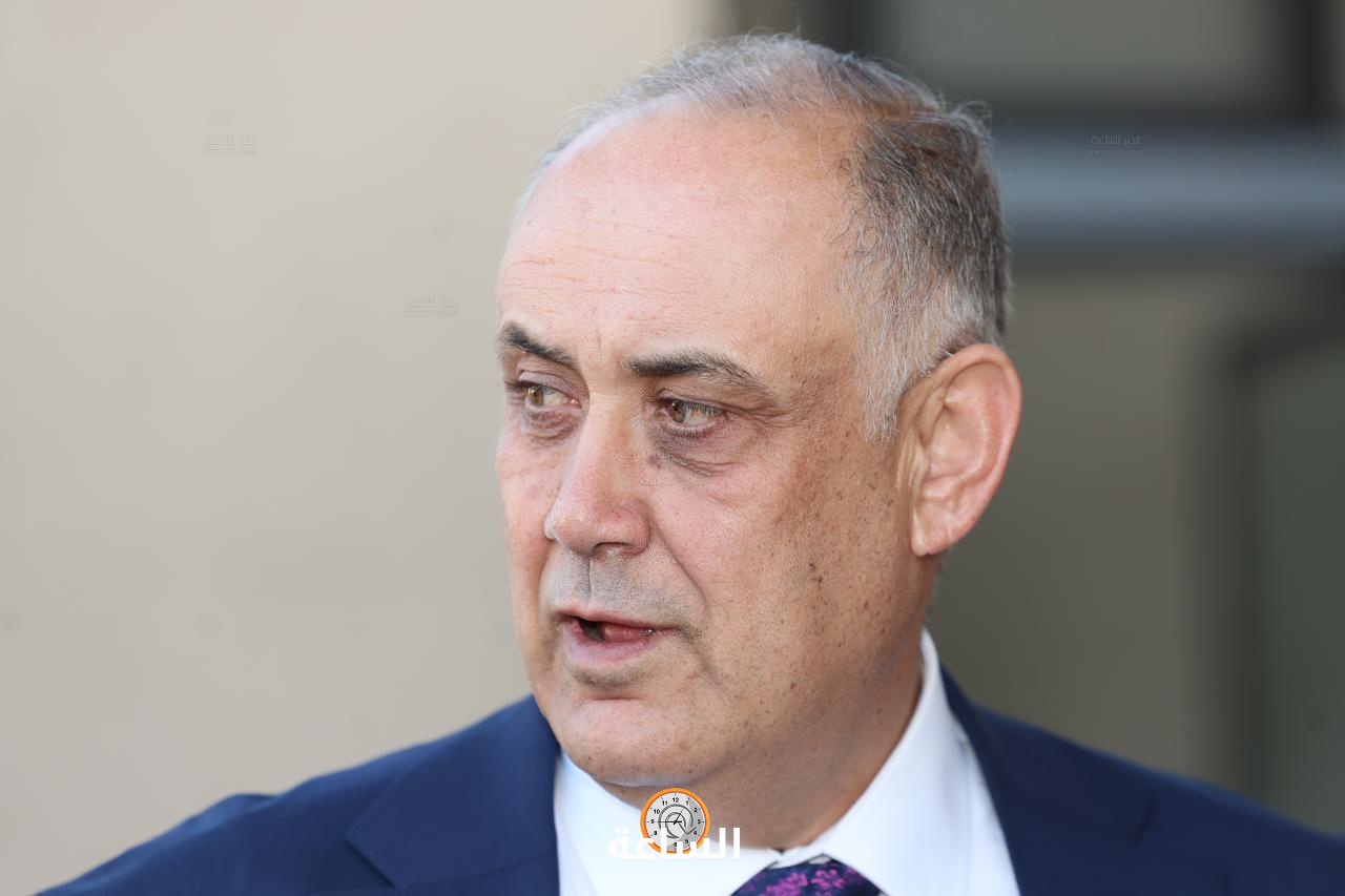 Madar Al-Saa Images 0.34178564733139394