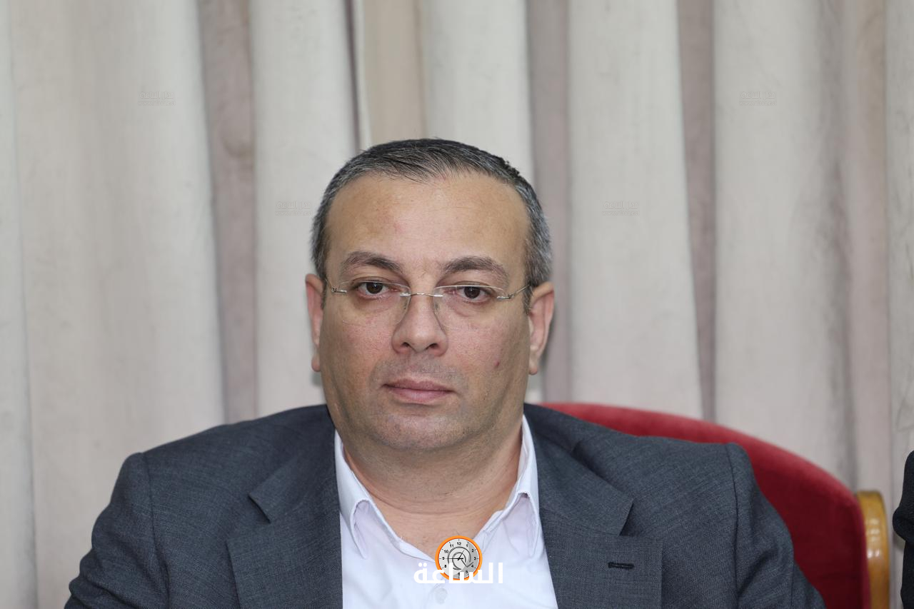 Madar Al-Saa Images 0.3711651252566103