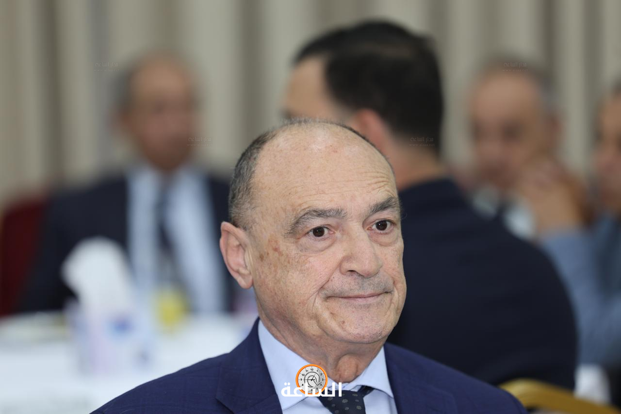 Madar Al-Saa Images 0.26149402879852635