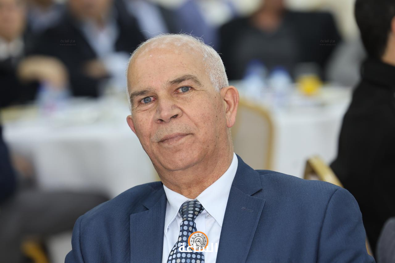 Madar Al-Saa Images 0.8392988697237993