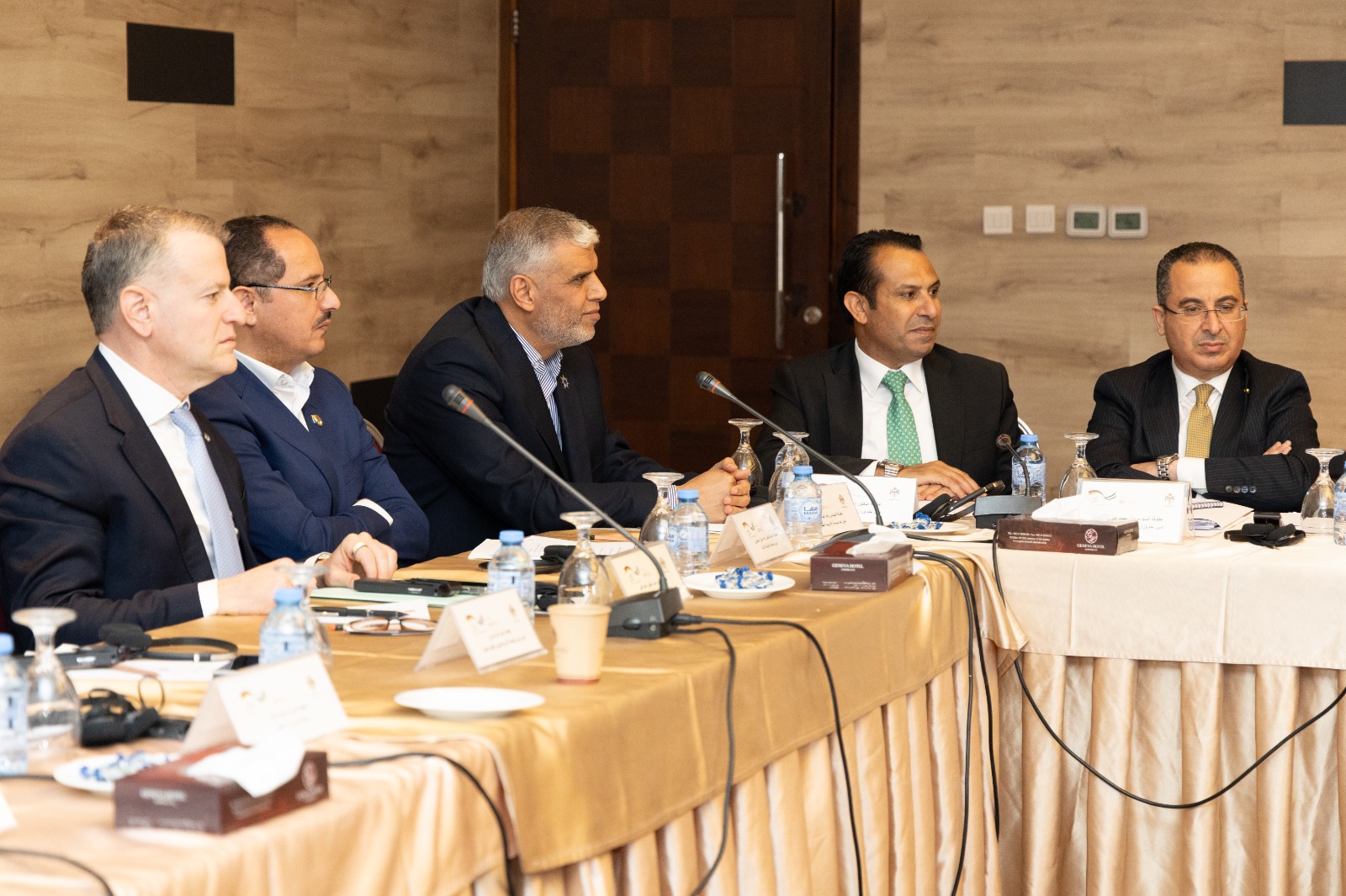 Madar Al-Saa Images 0.8849577635565843