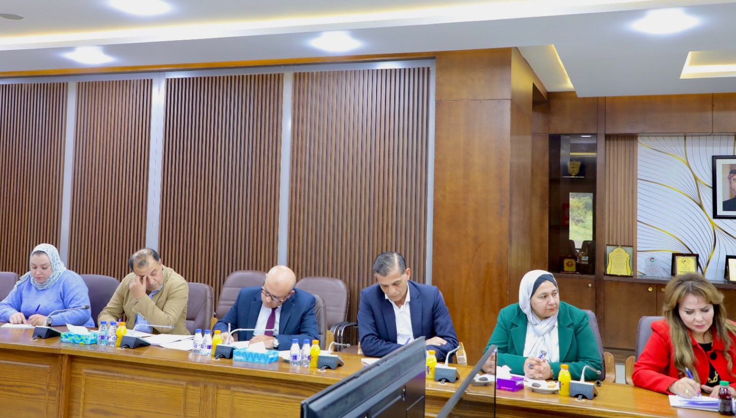 Madar Al-Saa Images 0.48568962001140414