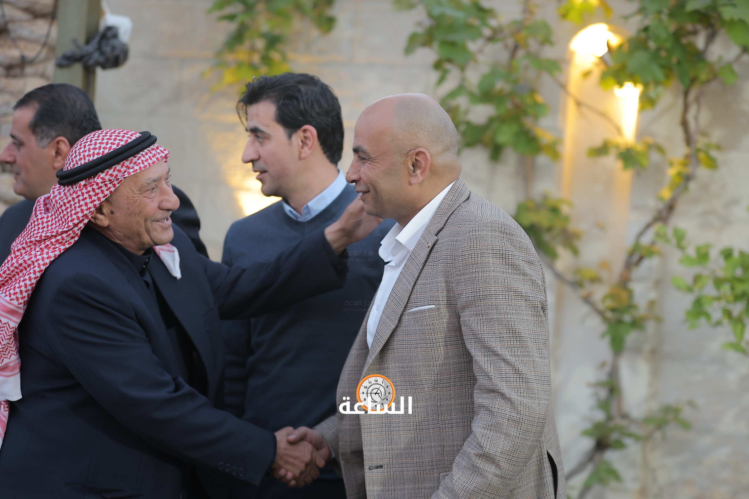 Madar Al-Saa Images 0.08383766343350874