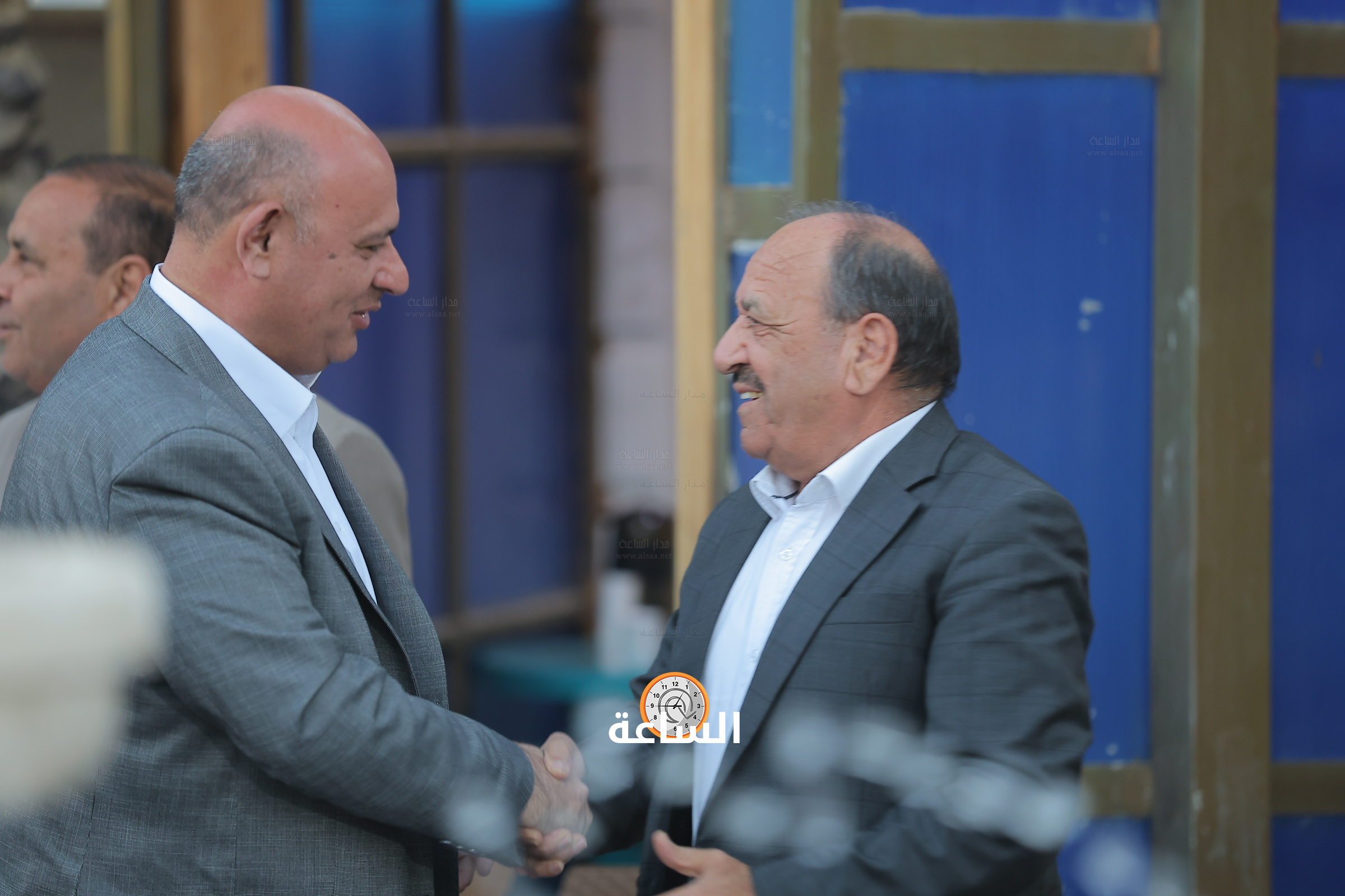 Madar Al-Saa Images 0.7052903471231883