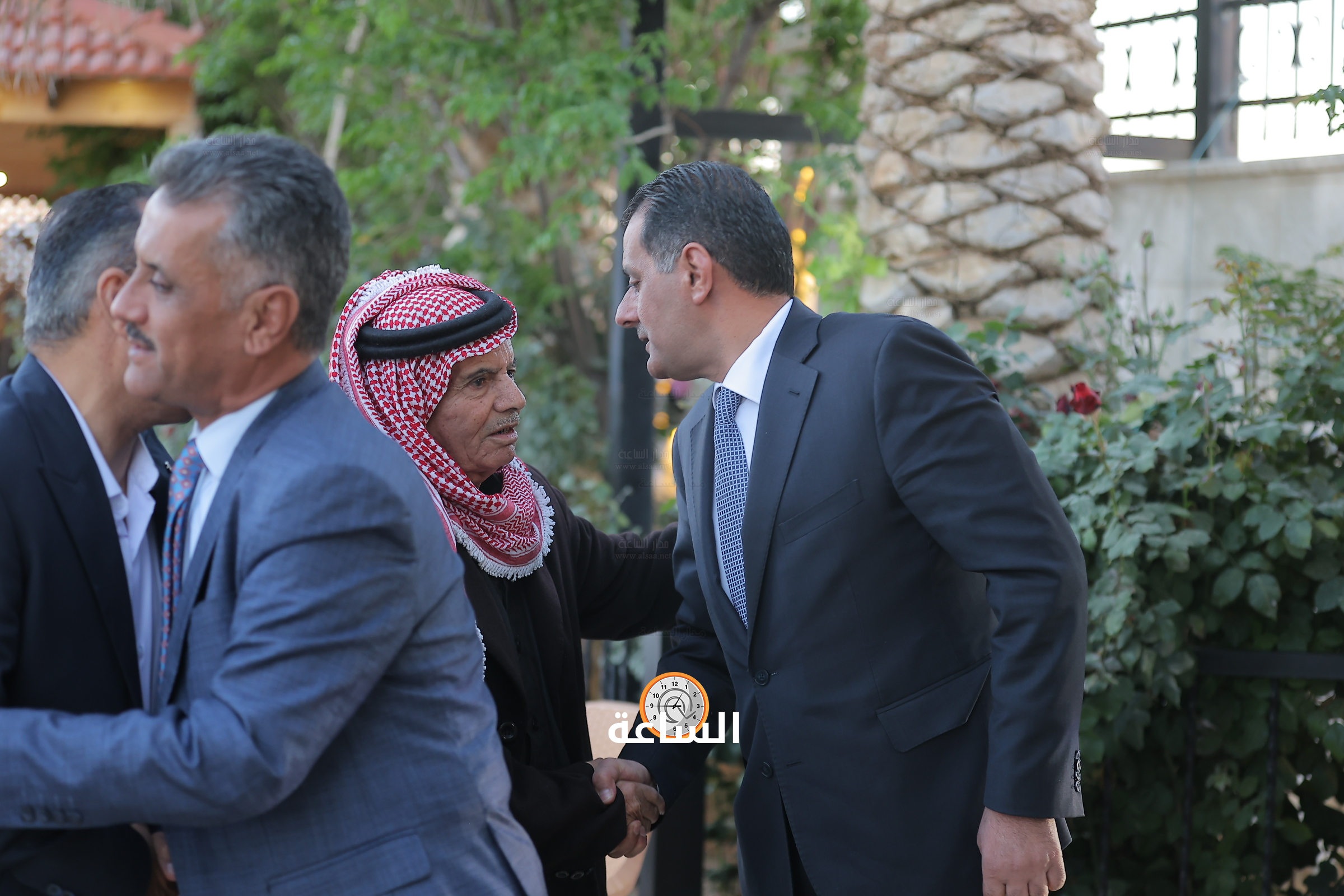 Madar Al-Saa Images 0.5554859872850243