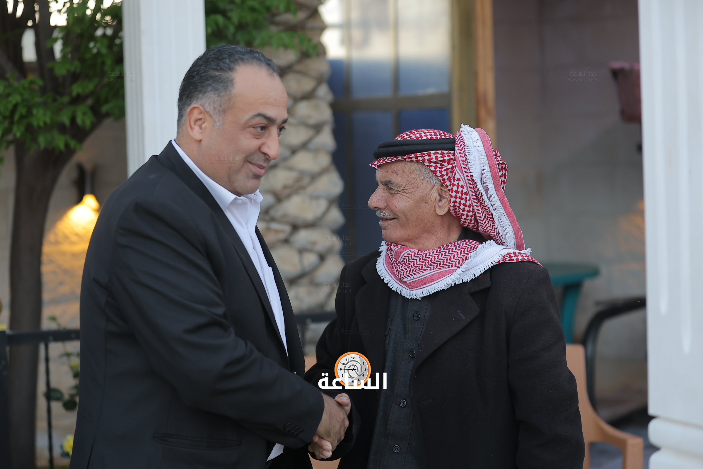 Madar Al-Saa Images 0.533633697372495