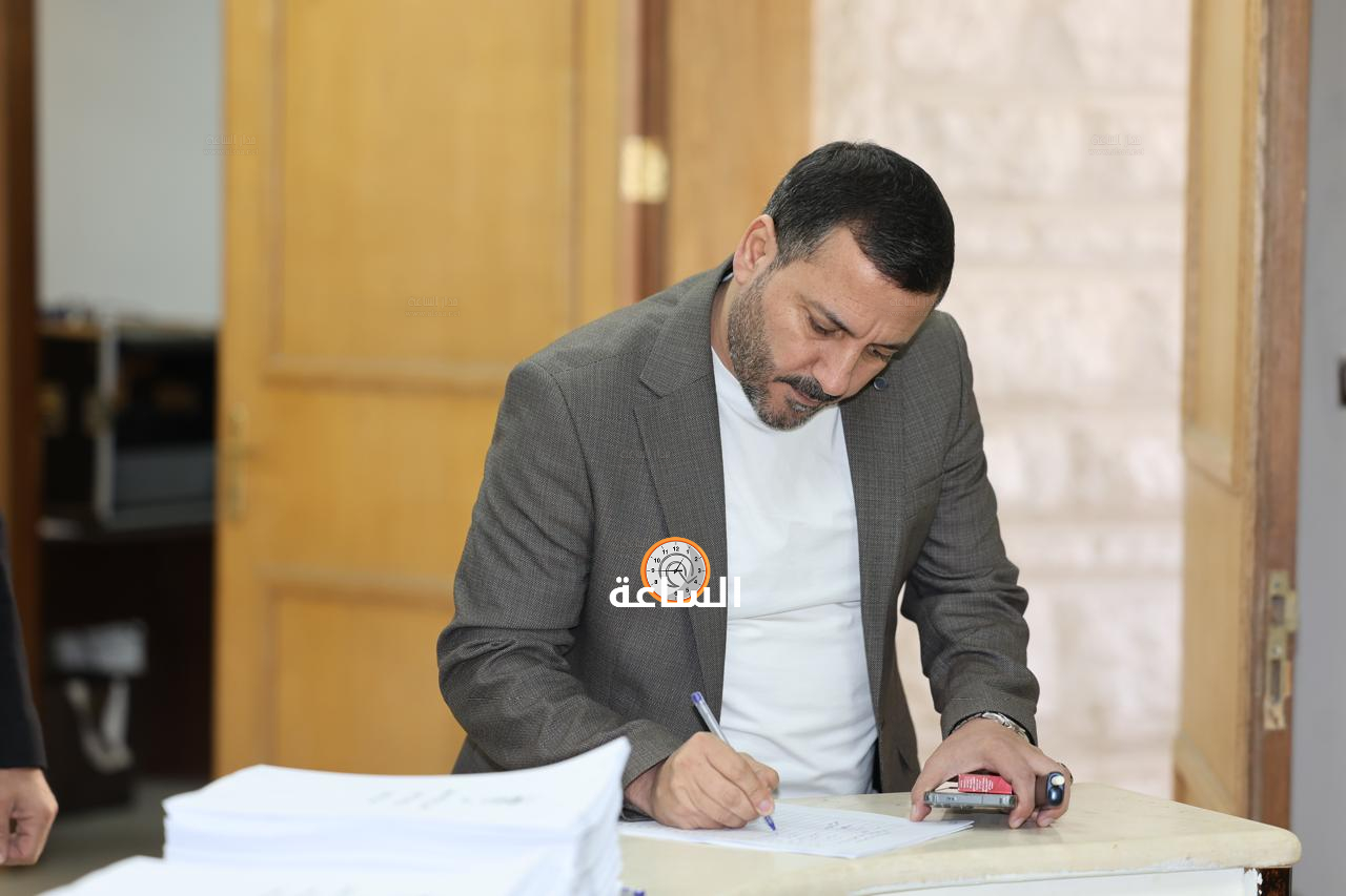 Madar Al-Saa Images 0.8274236935909869