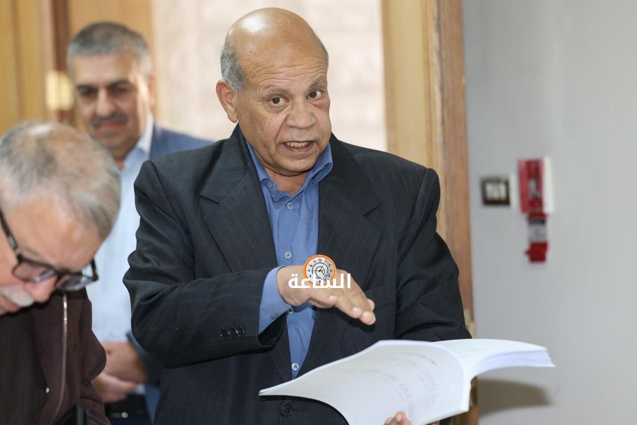 Madar Al-Saa Images 0.40007562146417996