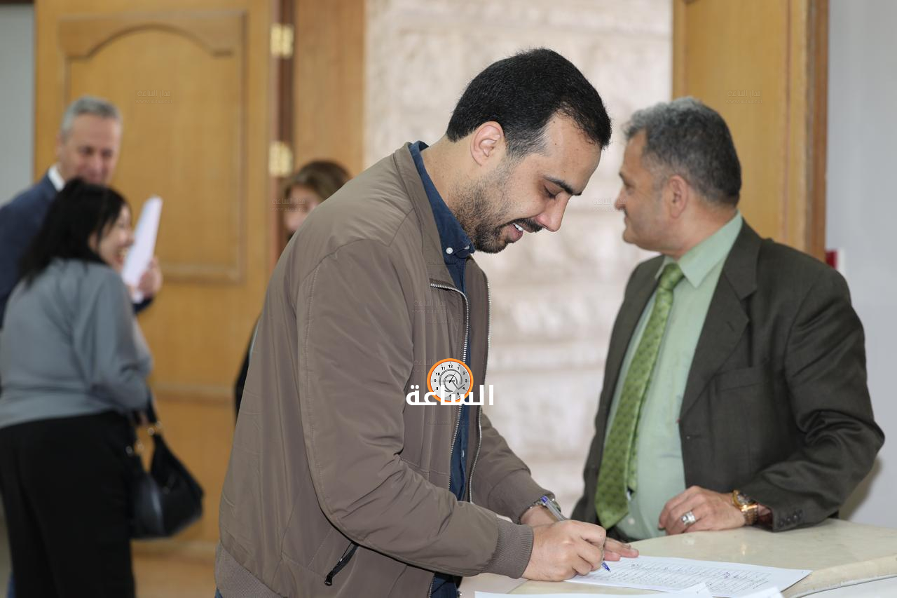 Madar Al-Saa Images 0.2267909914033882