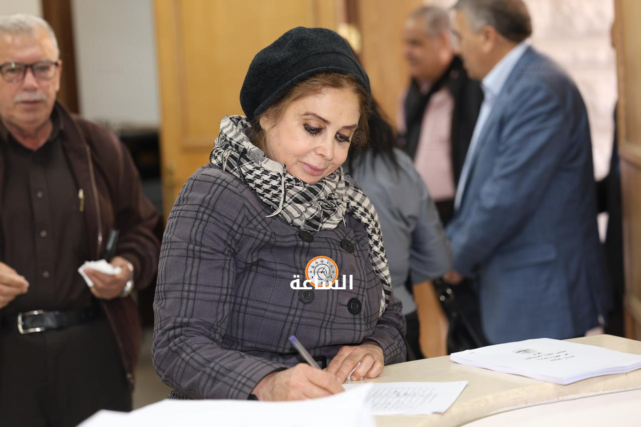 Madar Al-Saa Images 0.06011436015415894