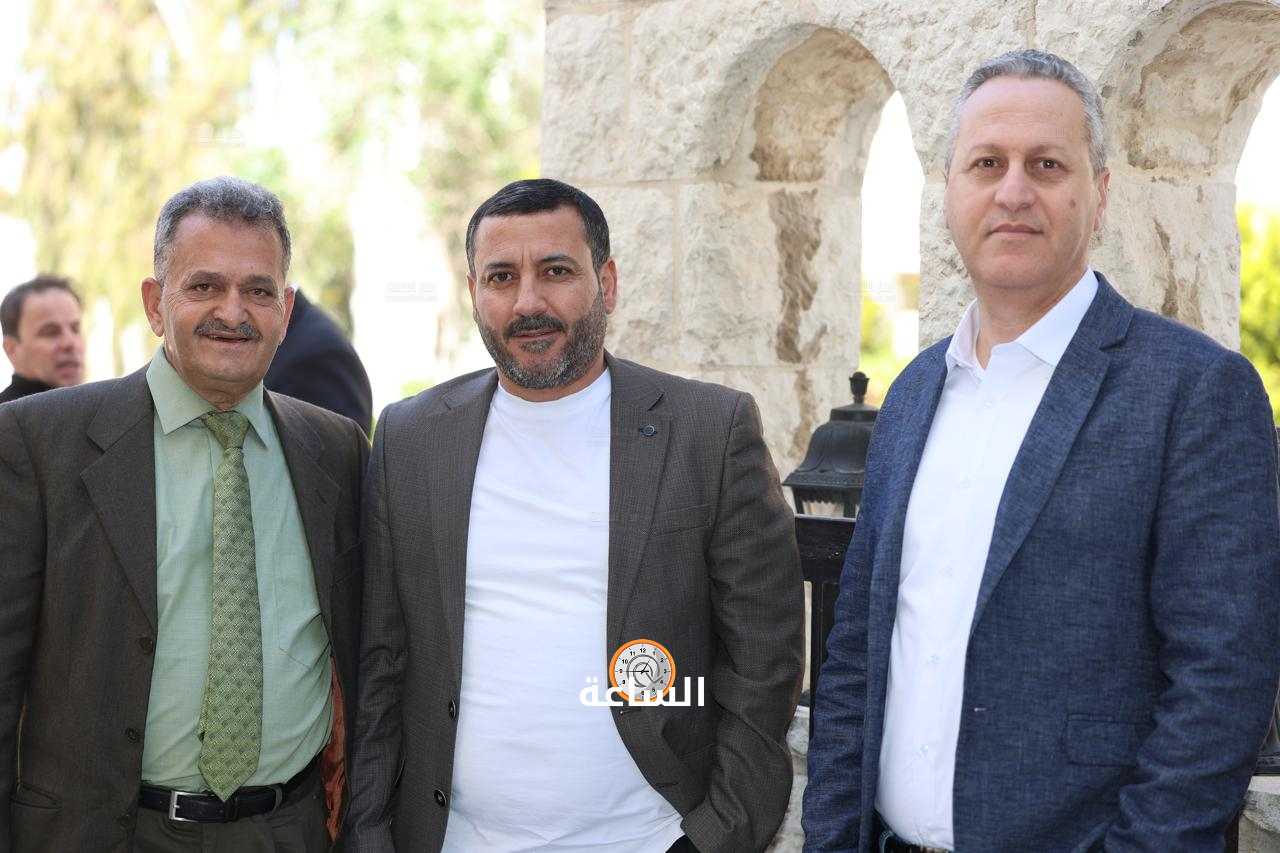 Madar Al-Saa Images 0.018570861670431538