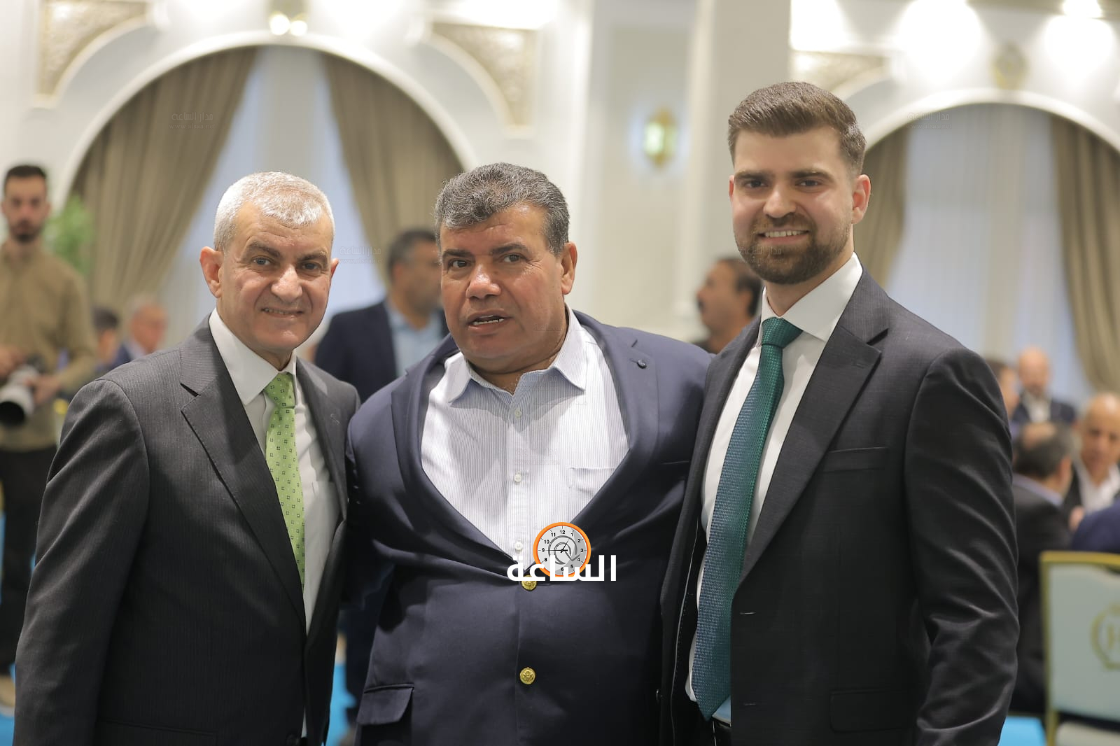 Madar Al-Saa Images 0.48614632524762436