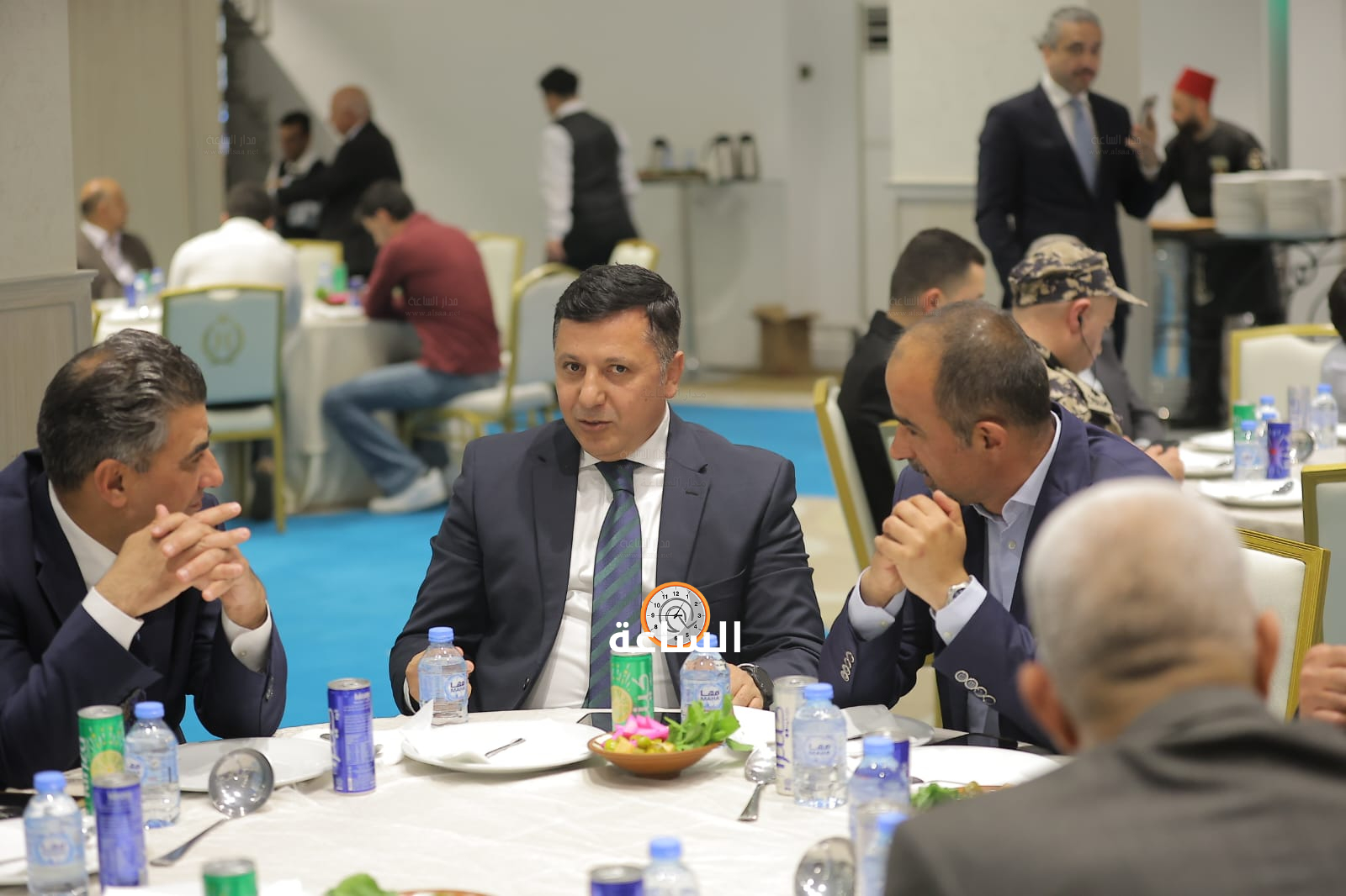 Madar Al-Saa Images 0.7103824085096901