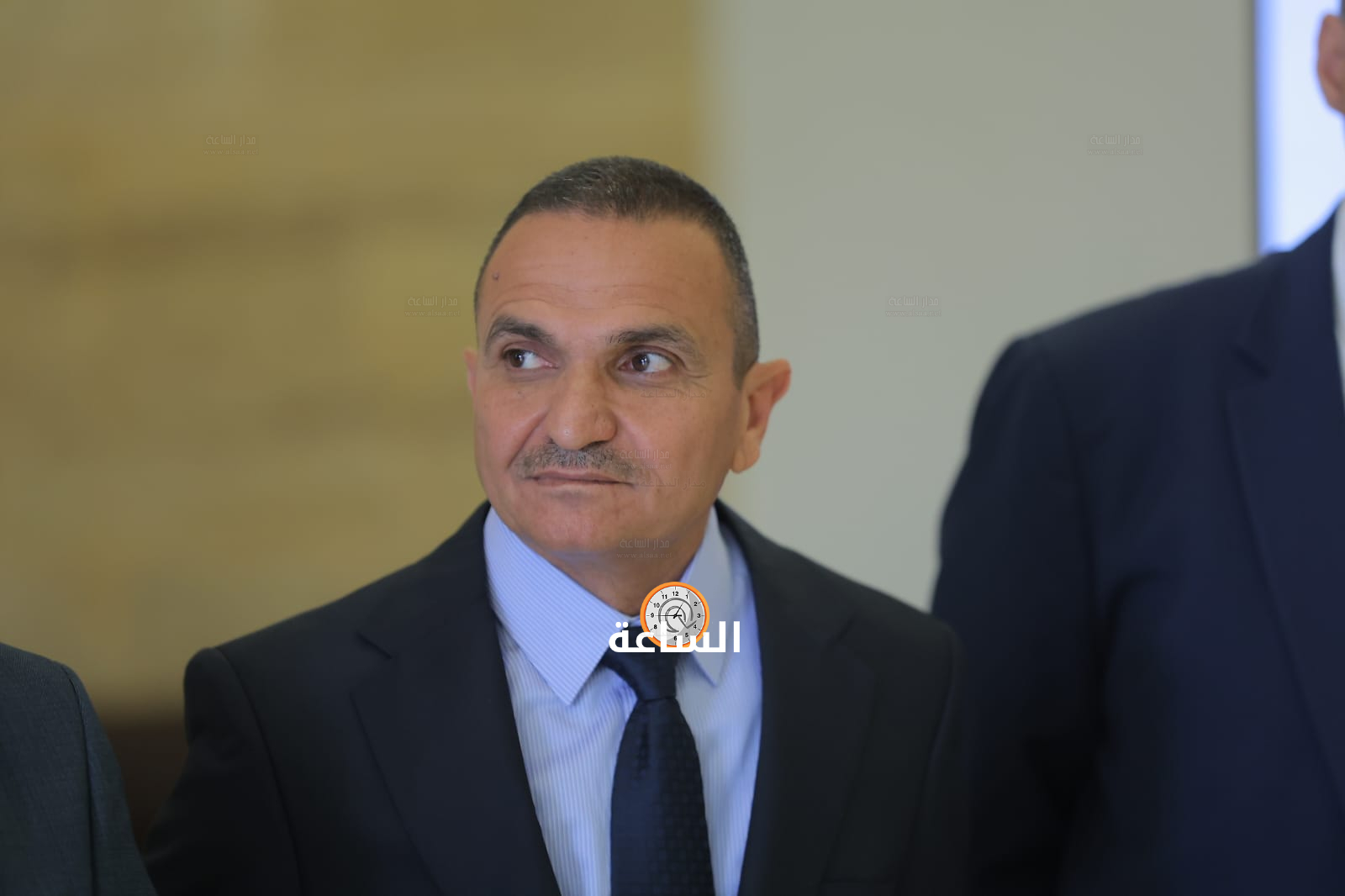 Madar Al-Saa Images 0.7850784809375017