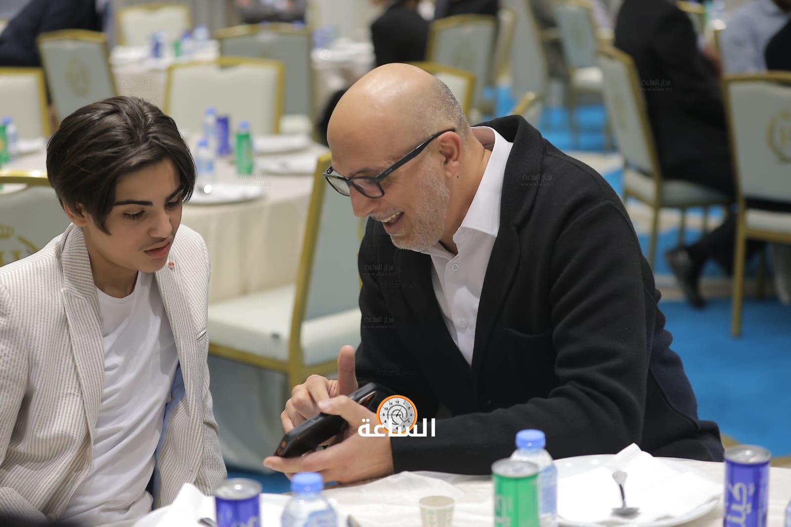 Madar Al-Saa Images 0.41787382347722035