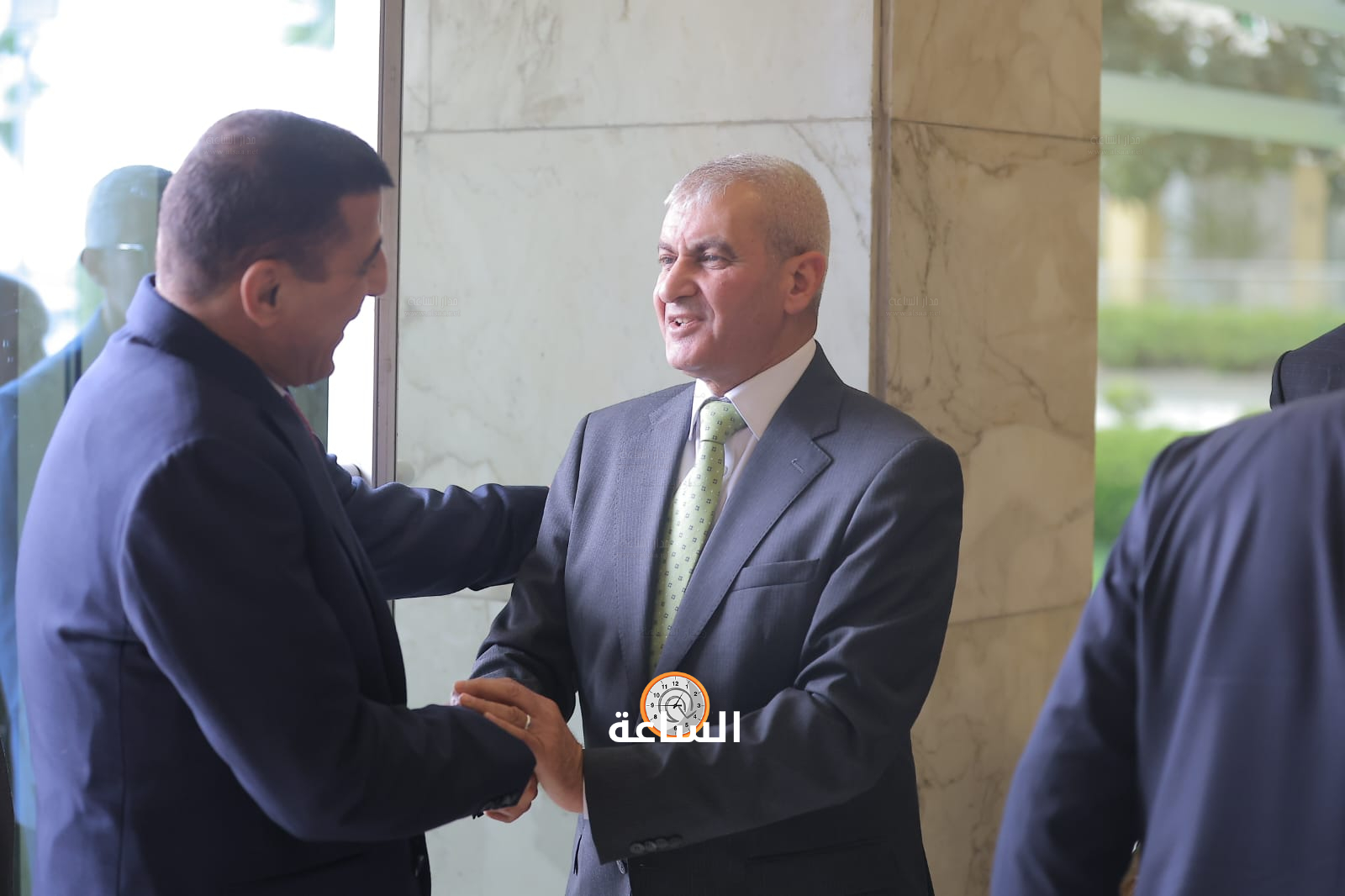 Madar Al-Saa Images 0.4264526387328945