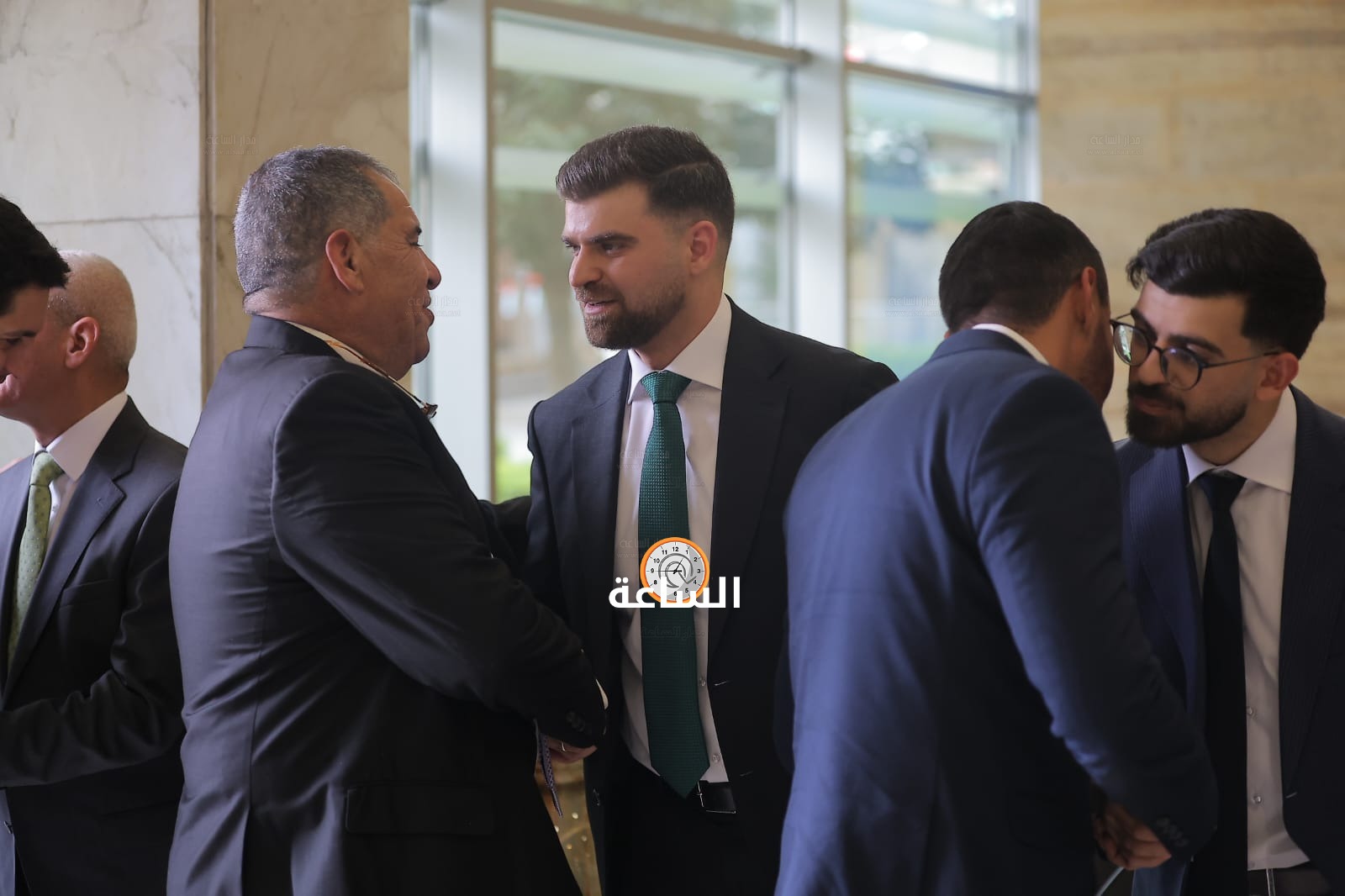 Madar Al-Saa Images 0.5382105970693043