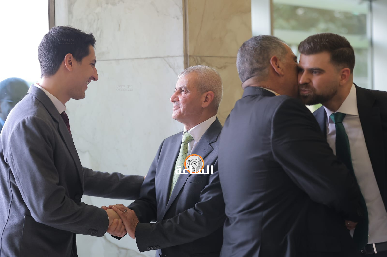 Madar Al-Saa Images 0.06961130474602772