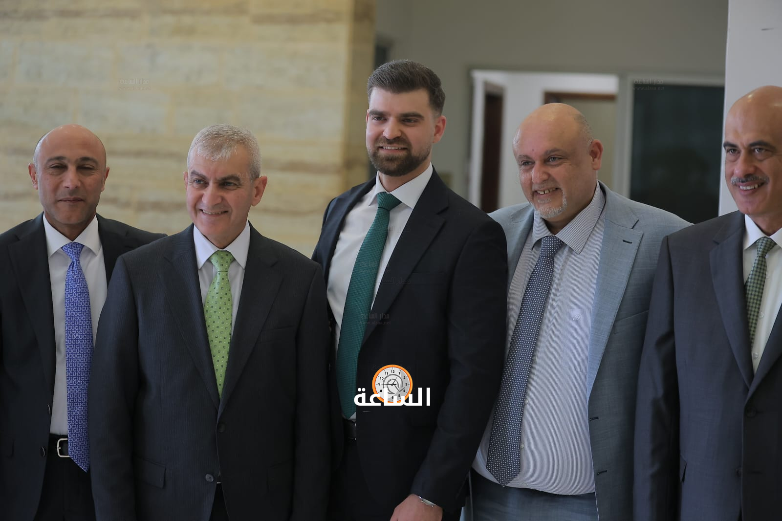 Madar Al-Saa Images 0.8446049406400292