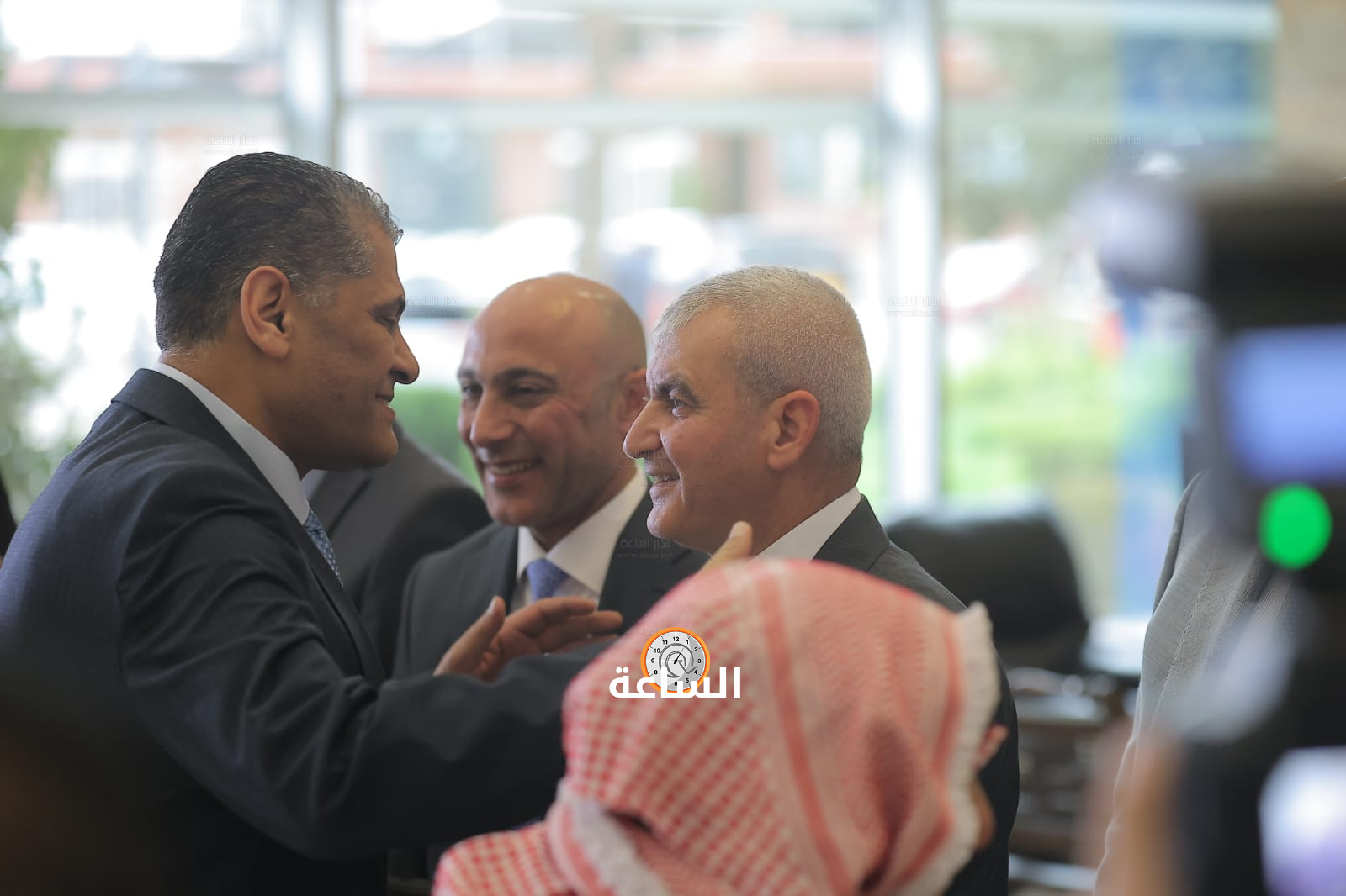 Madar Al-Saa Images 0.45449796017023036