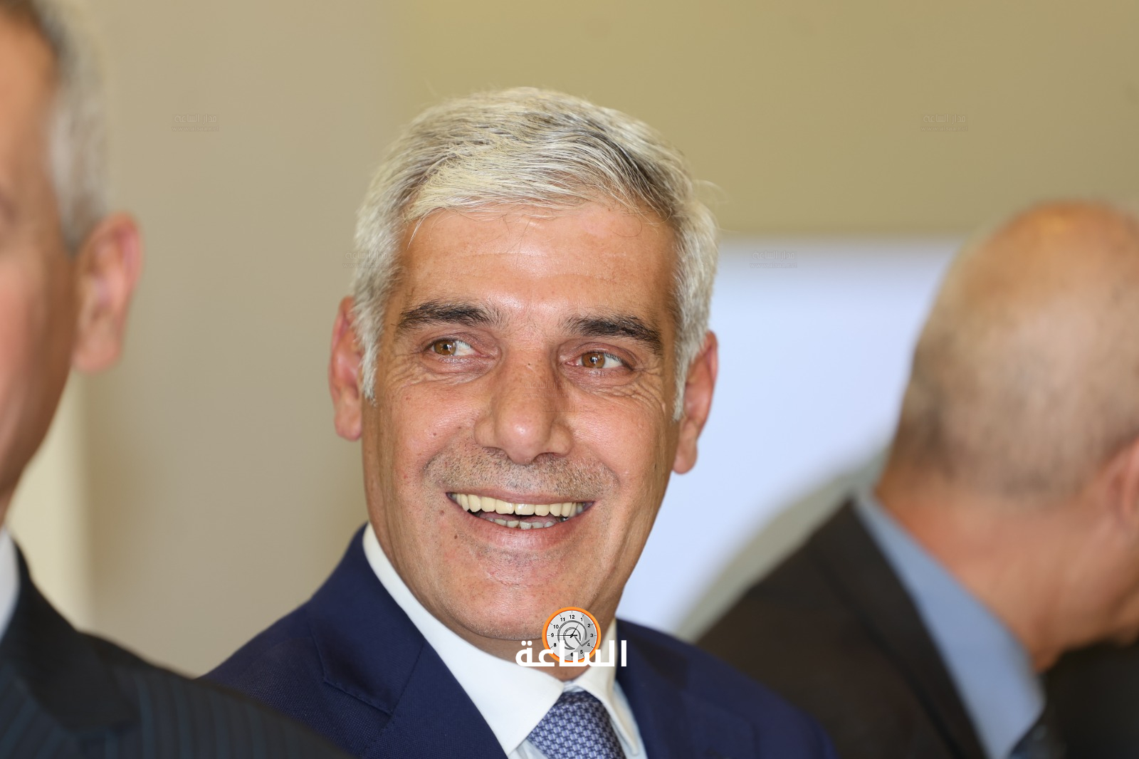 Madar Al-Saa Images 0.8611622403991545