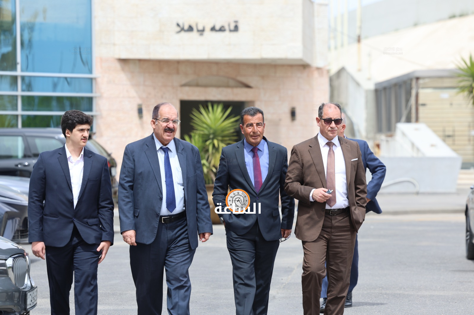 Madar Al-Saa Images 0.7488646597709867