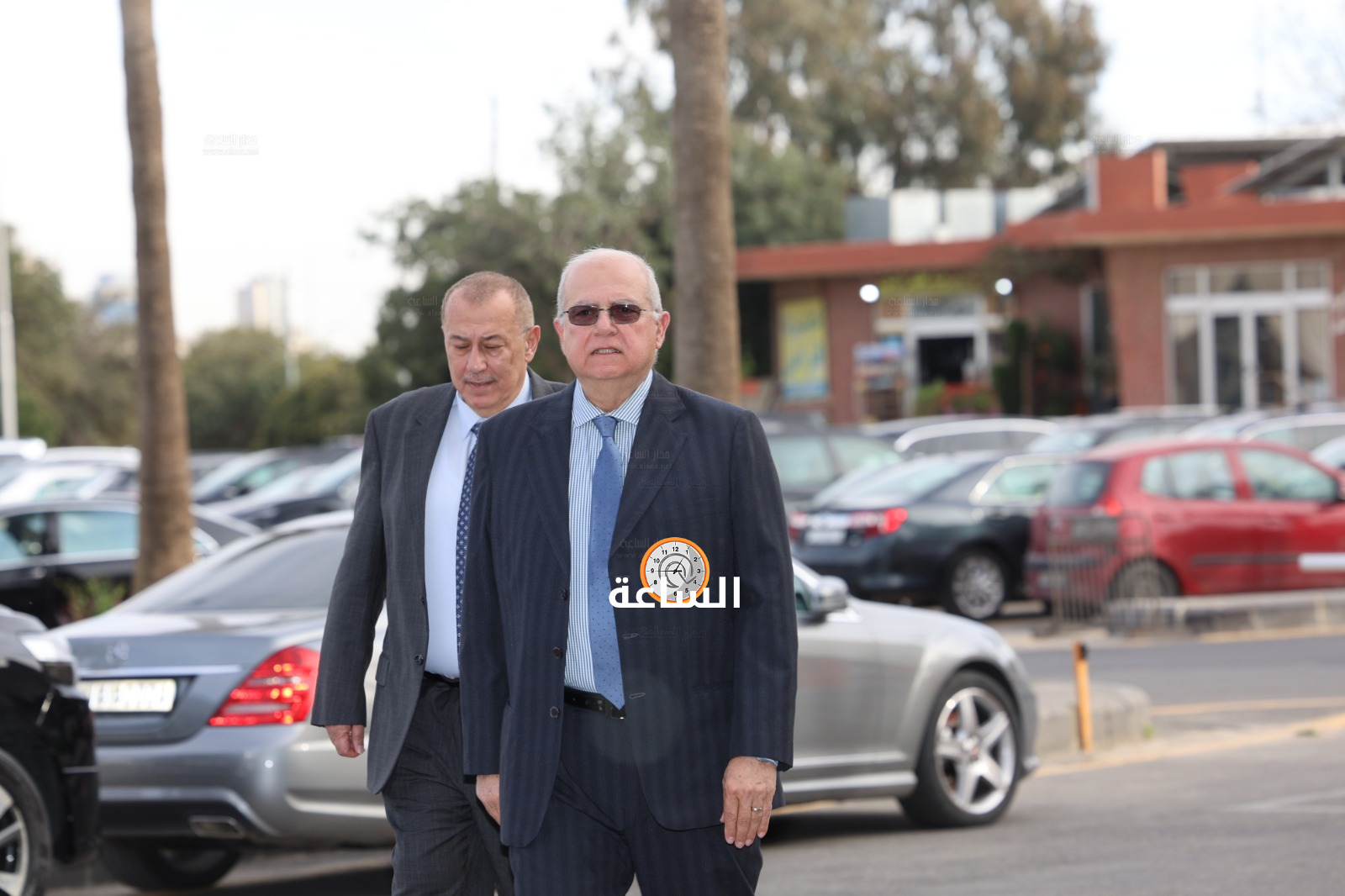 Madar Al-Saa Images 0.2189288566129125