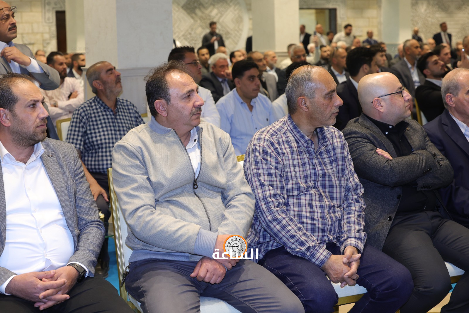 Madar Al-Saa Images 0.541543175854155