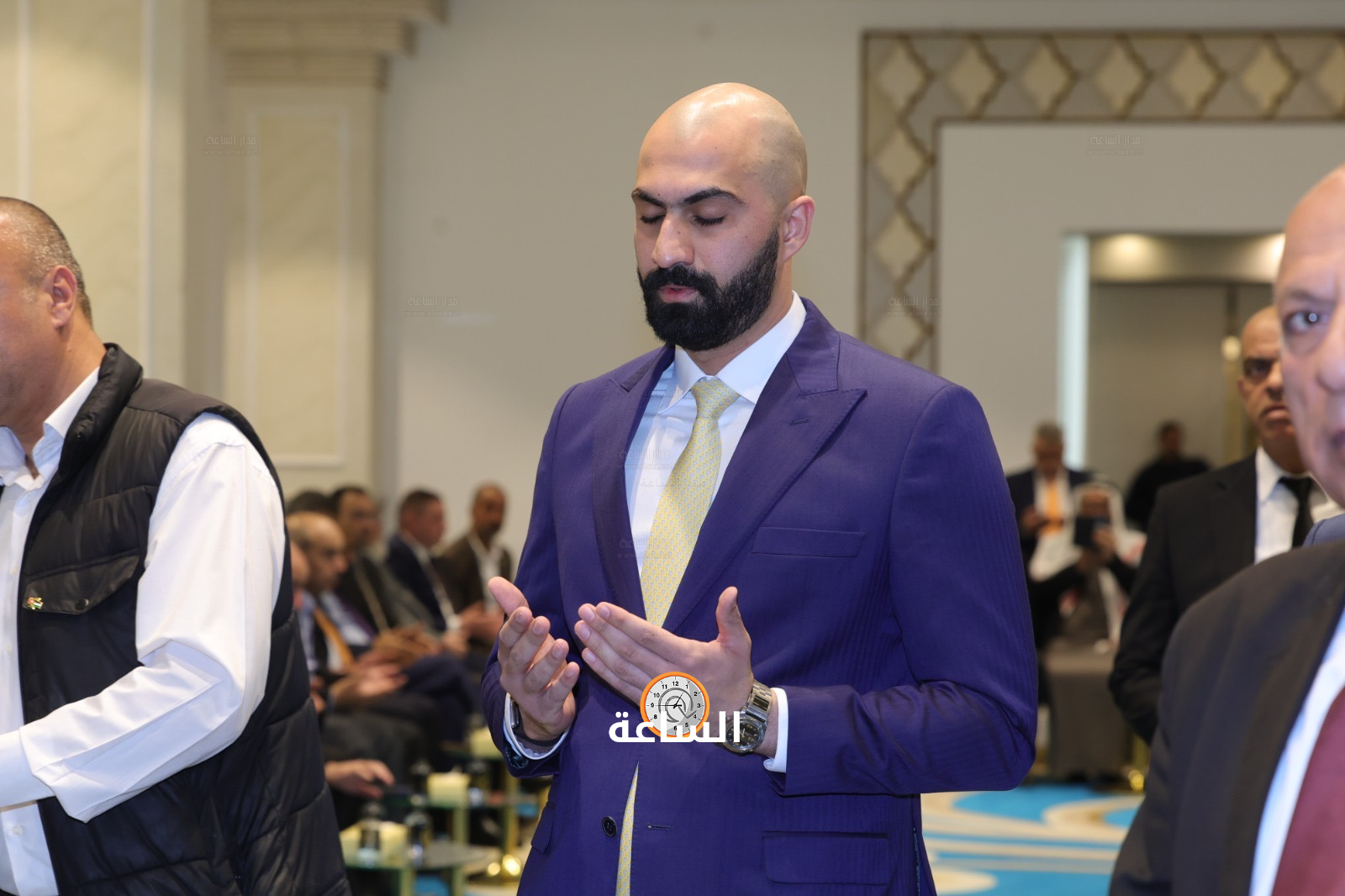 Madar Al-Saa Images 0.958498728675013