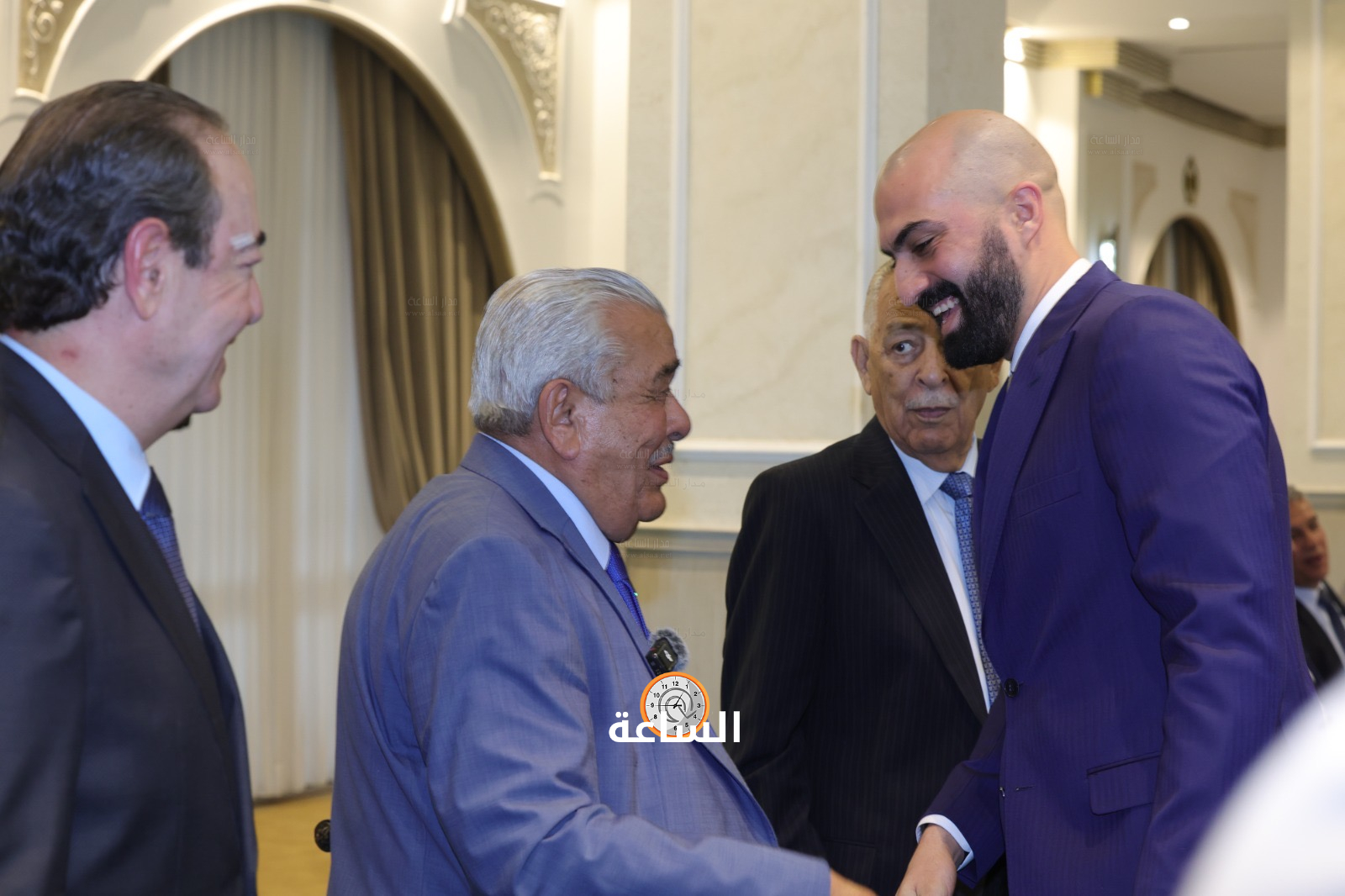 Madar Al-Saa Images 0.32347362475980623