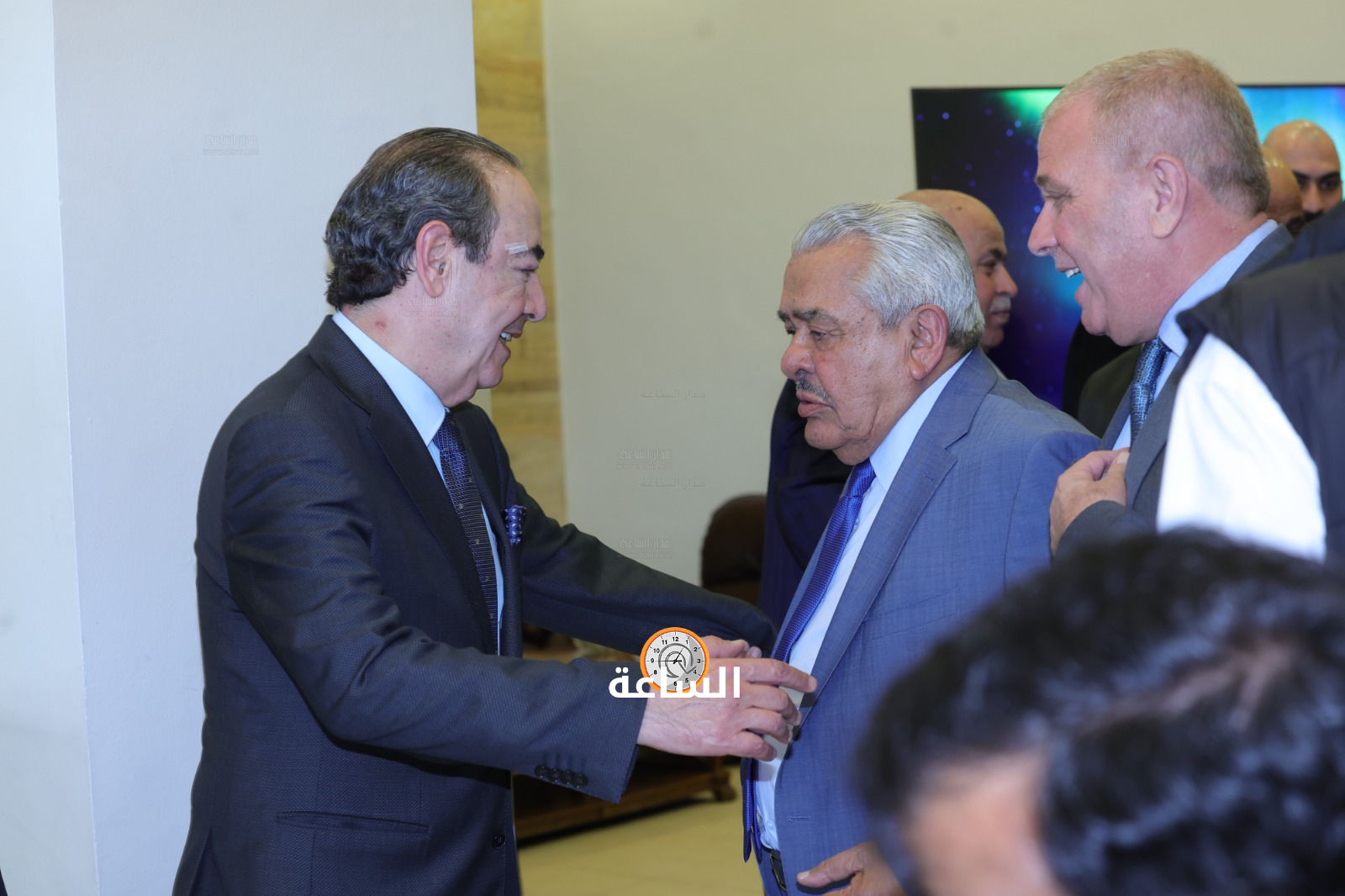 Madar Al-Saa Images 0.009067318660037404