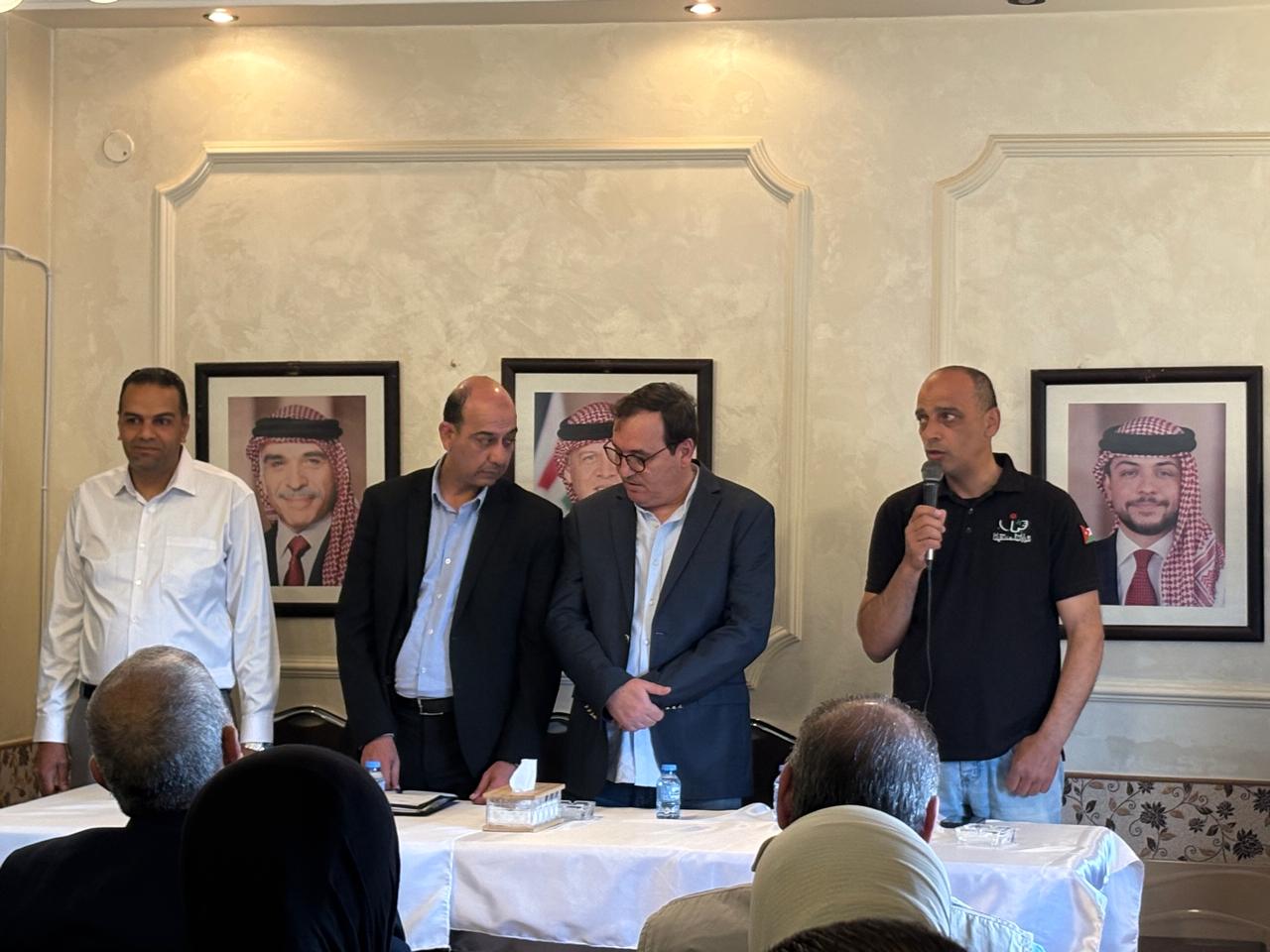 Madar Al-Saa Images 0.03624619756858649