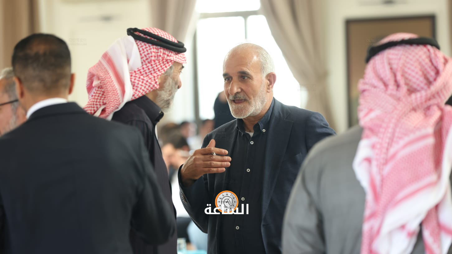 Madar Al-Saa Images 0.3704230274584249