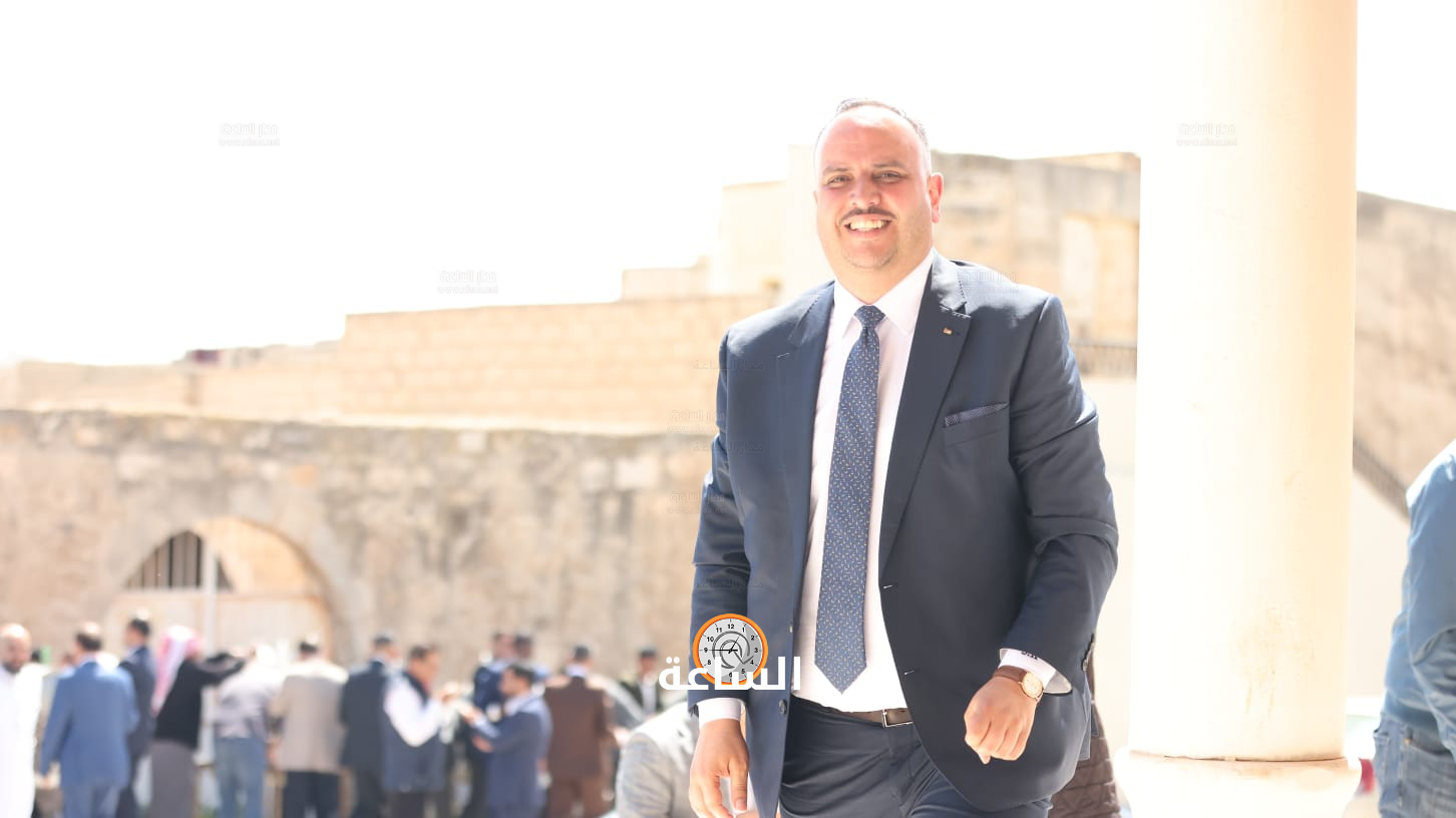 Madar Al-Saa Images 0.4838053461454682