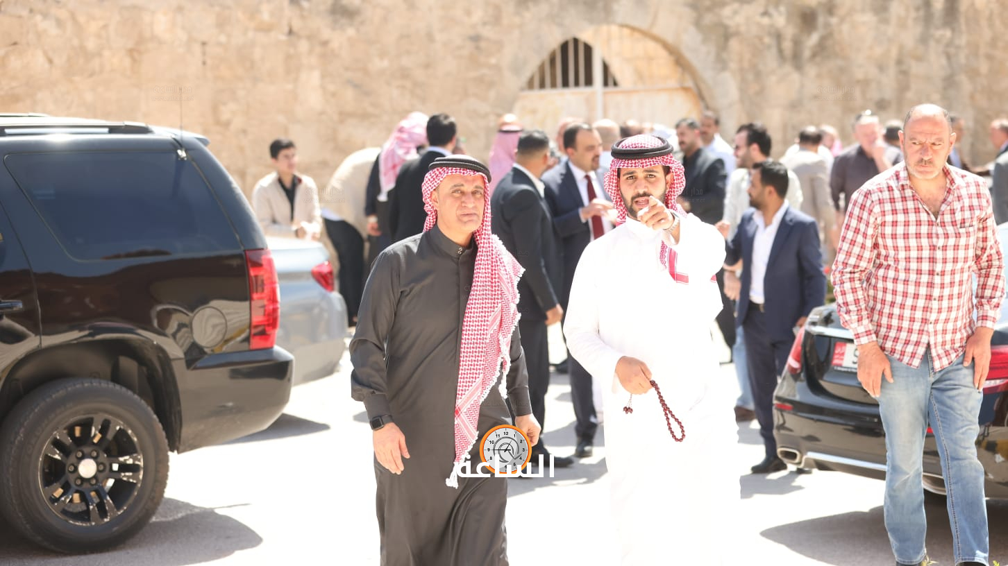 Madar Al-Saa Images 0.5525383507843108