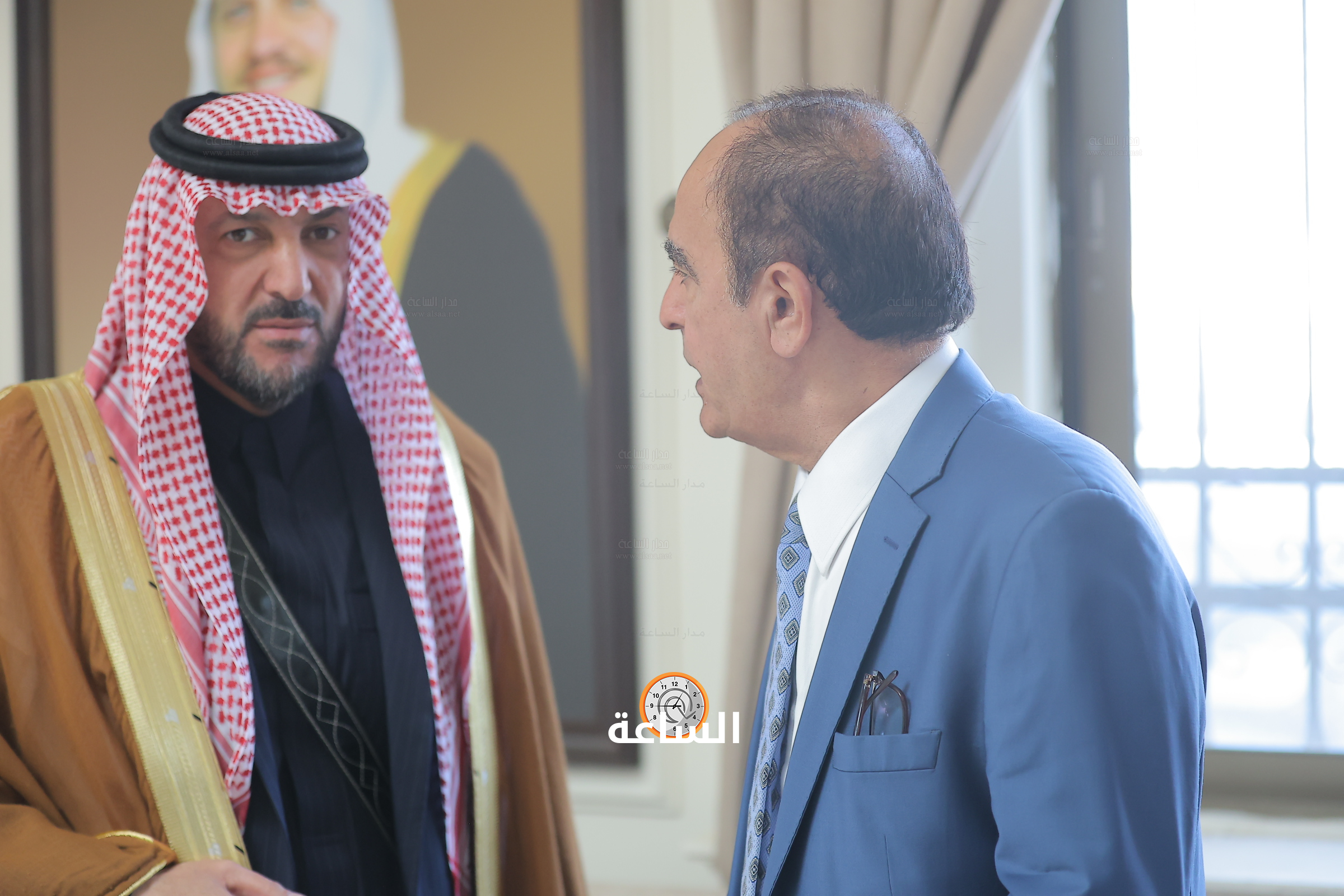 Madar Al-Saa Images 0.3205228071171794