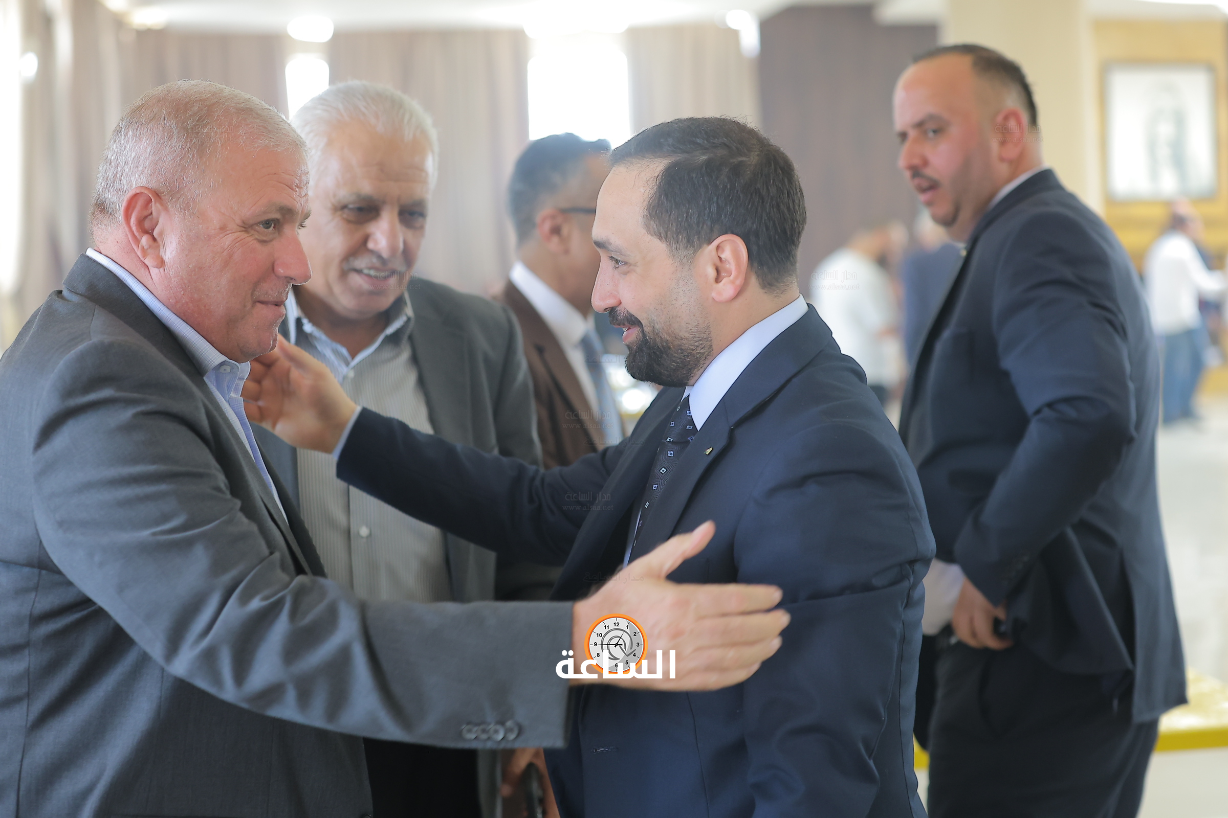 Madar Al-Saa Images 0.25463442591245145